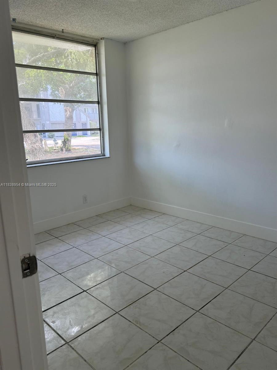 See details 108 / sq. ft. $ 2025-07-11 0 Photo