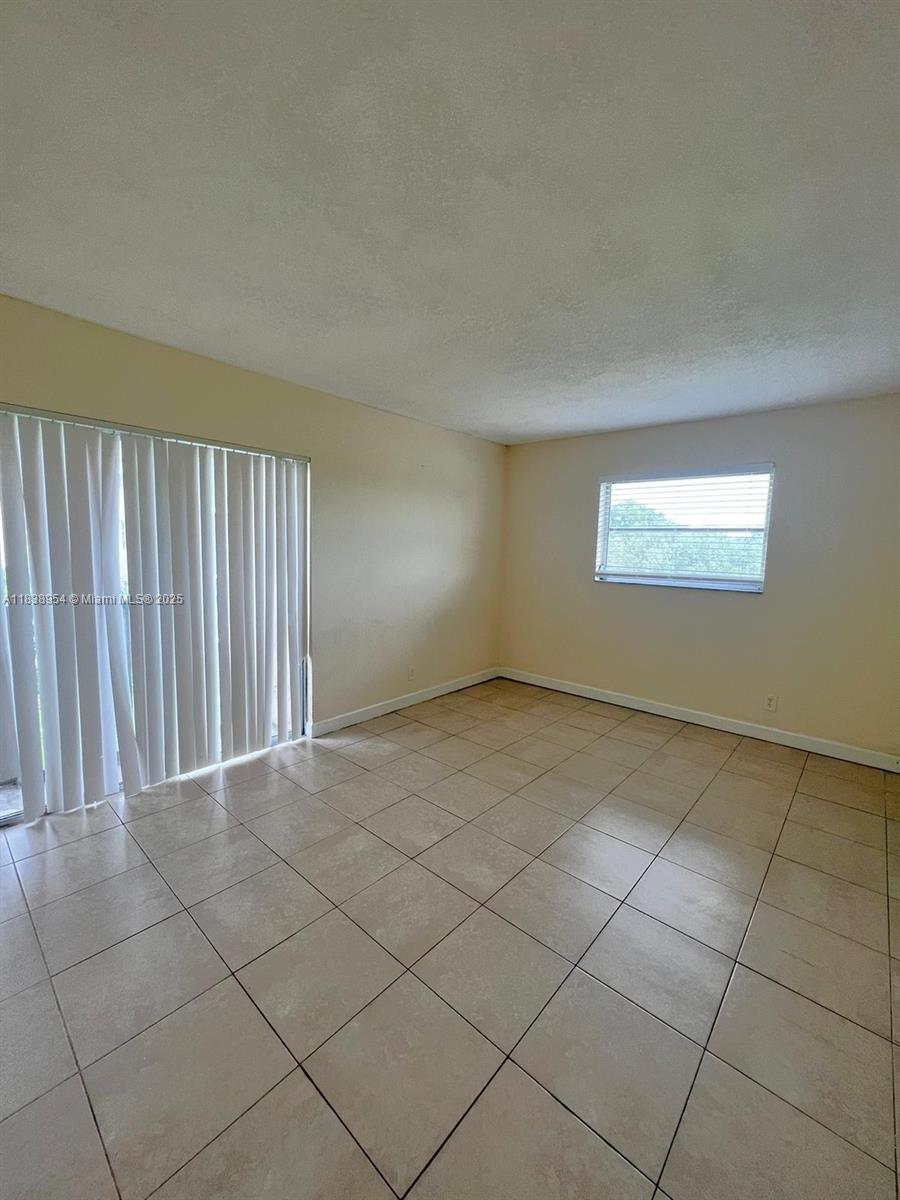 See details 108 / sq. ft. $ 2025-07-11 0 Photo