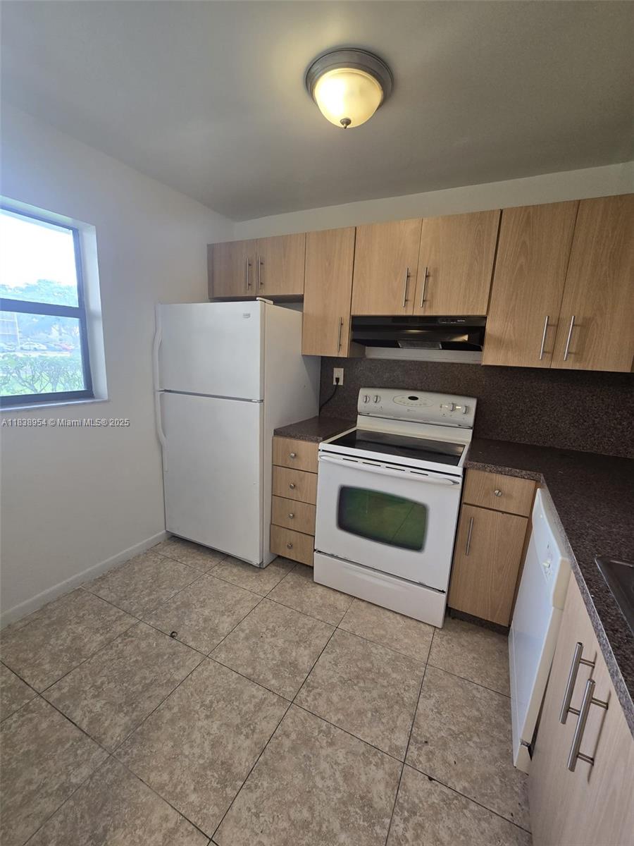 See details 108 / sq. ft. $ 2025-07-11 0 Photo