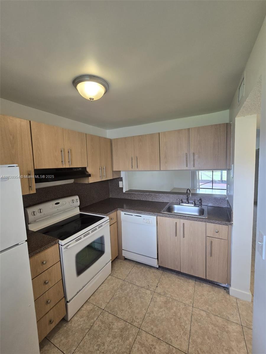 See details 108 / sq. ft. $ 2025-07-11 0 Photo