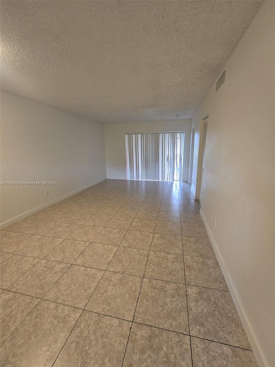 See details 108 / sq. ft. $ 2025-07-11 0 Photo