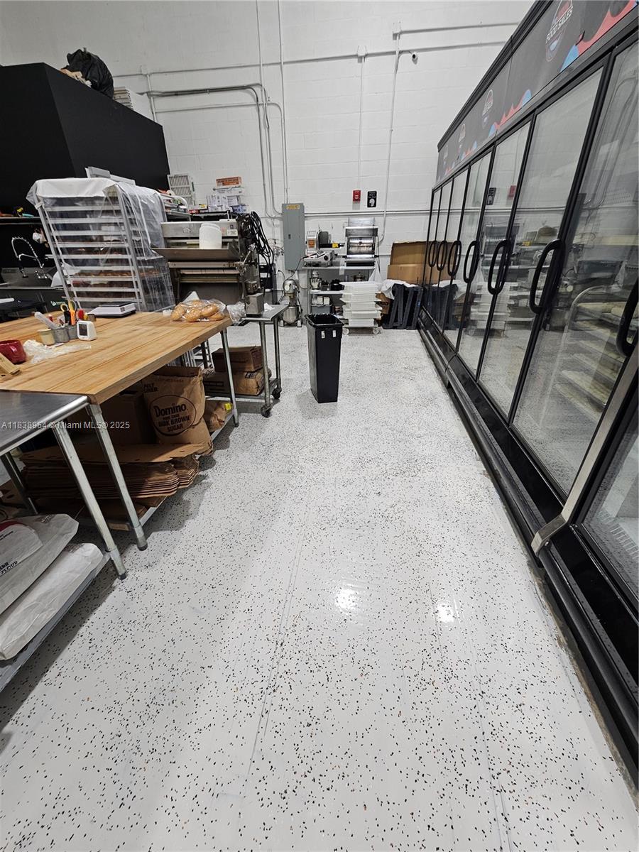 See details 12 / sq. ft. $ 2025-07-22 0 Photo