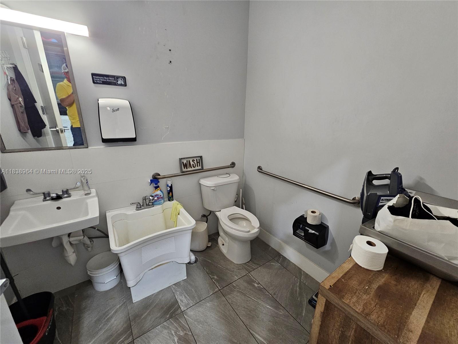 See details 12 / sq. ft. $ 2025-07-22 0 Photo