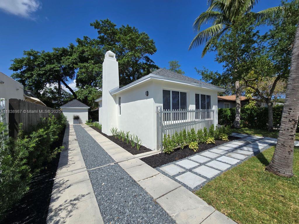 Ver detalles / 1006 sq. ft. $ 2025-07-11 0 foto