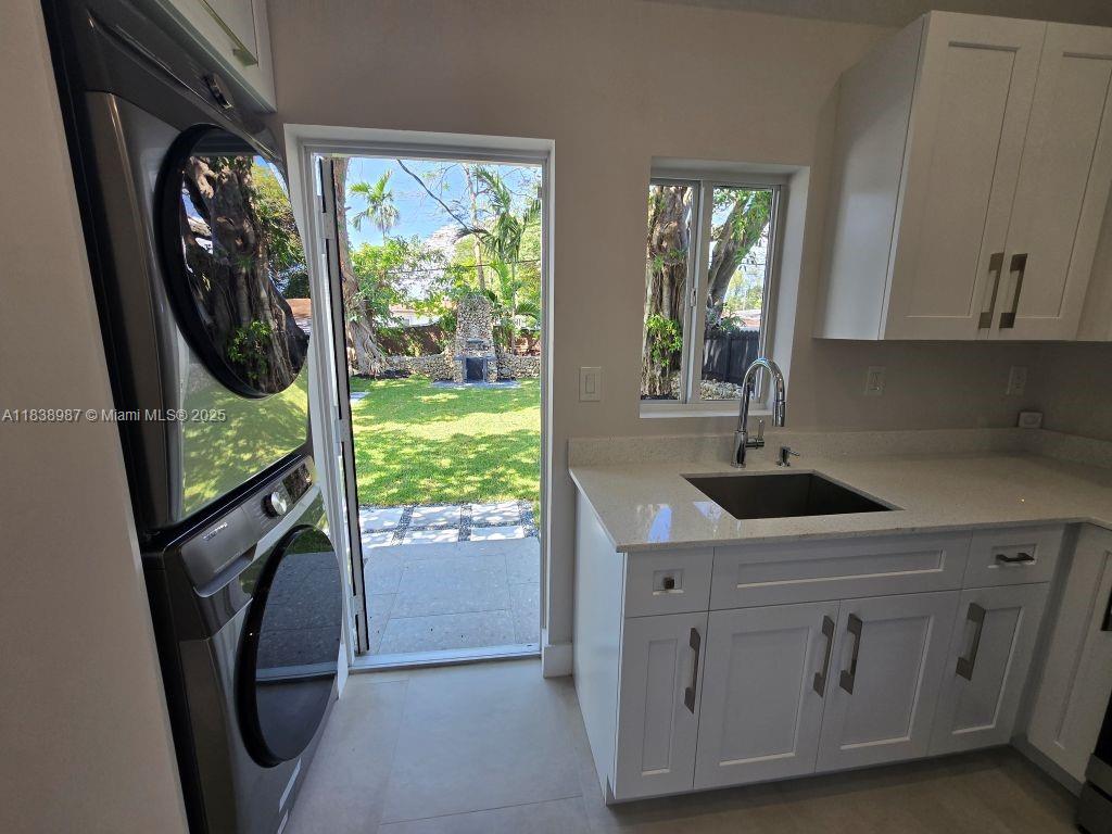 Ver detalles / 1006 sq. ft. $ 2025-07-11 0 foto