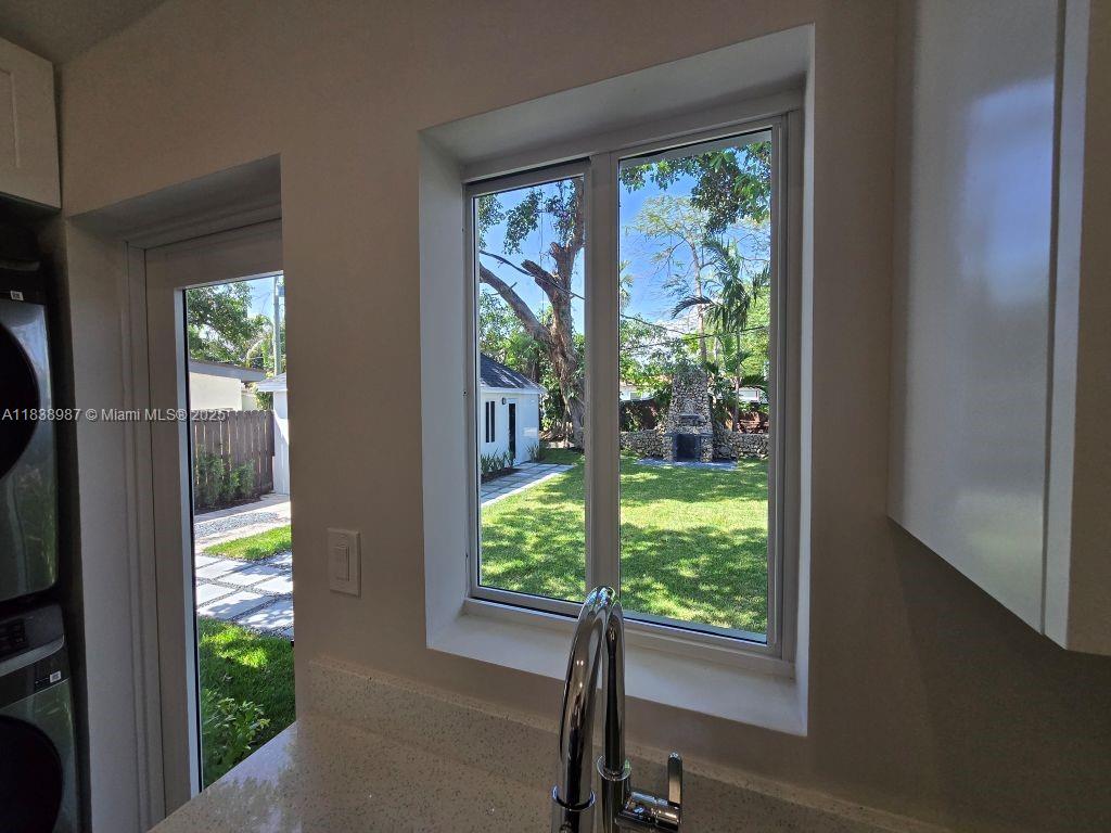 Ver detalles / 1006 sq. ft. $ 2025-07-11 0 foto