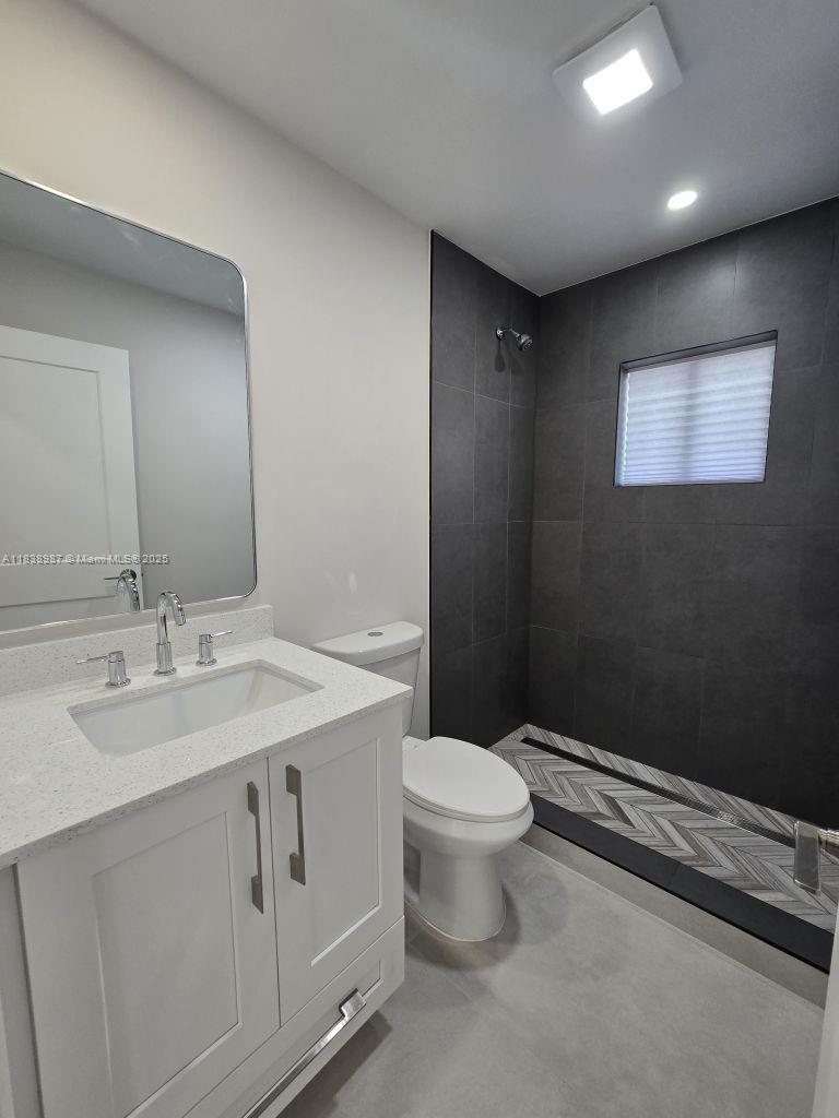 Ver detalles / 1006 sq. ft. $ 2025-07-11 0 foto