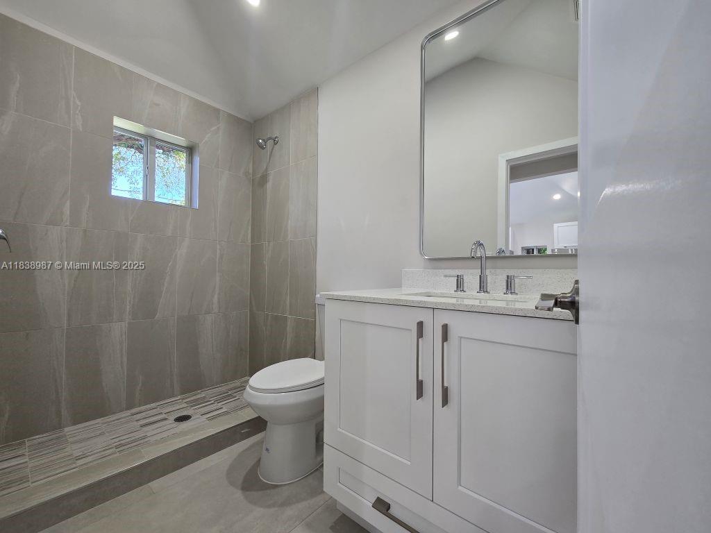 Ver detalles / 1006 sq. ft. $ 2025-07-11 0 foto