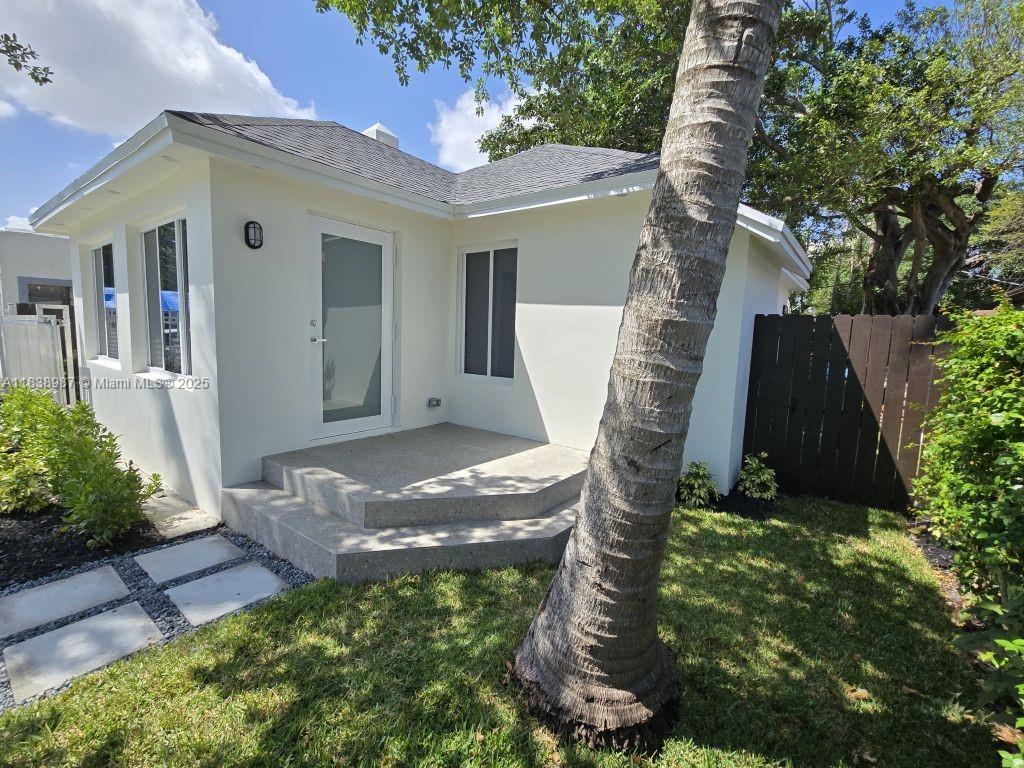 Ver detalles / 1006 sq. ft. $ 2025-07-11 0 foto