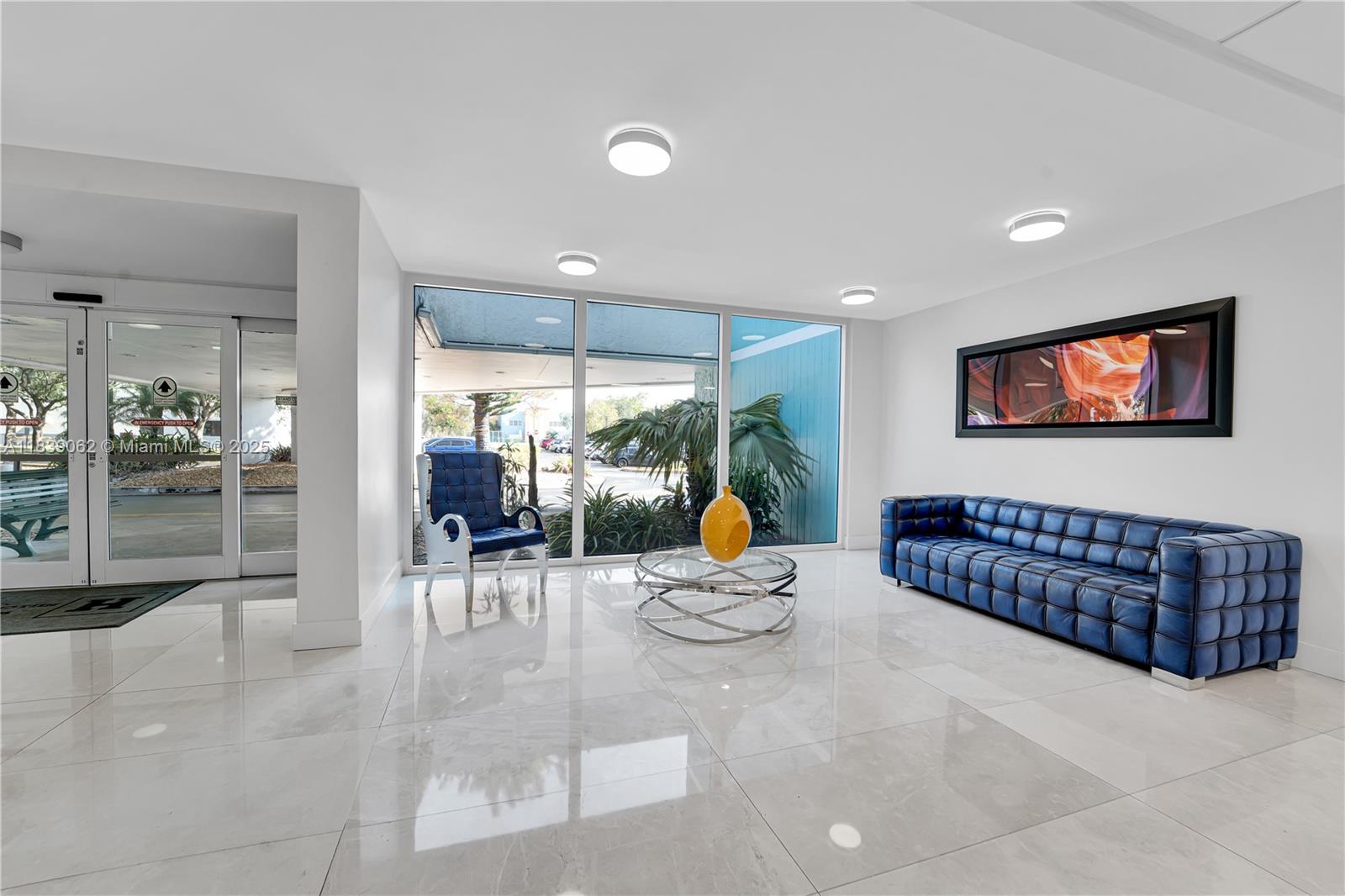 See details 704 2 / 2 1100 sq. ft. $ 2025-07-11 0 Photo