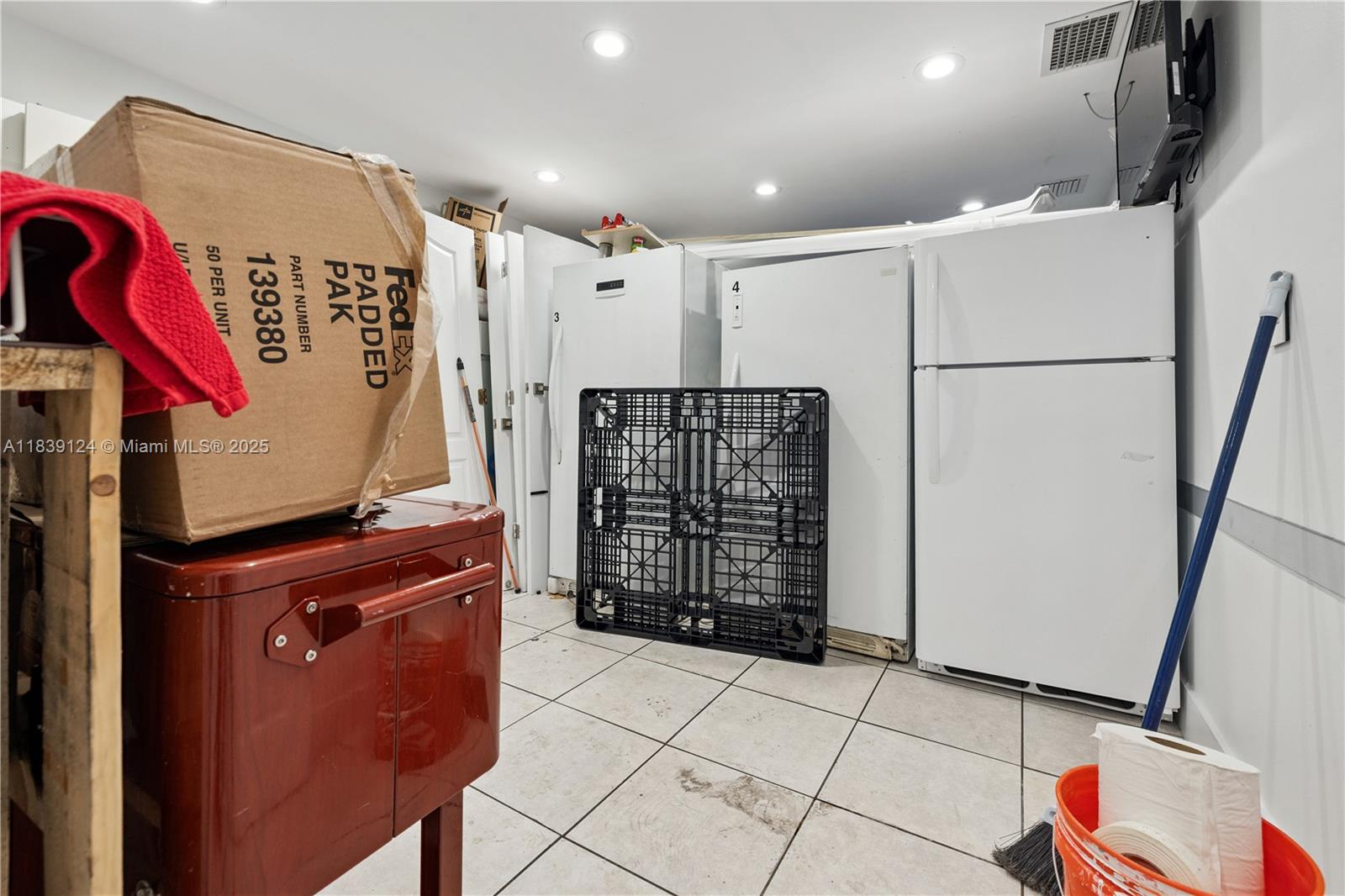 Ver detalles 2 / sq. ft. $ 2025-07-12 0 foto