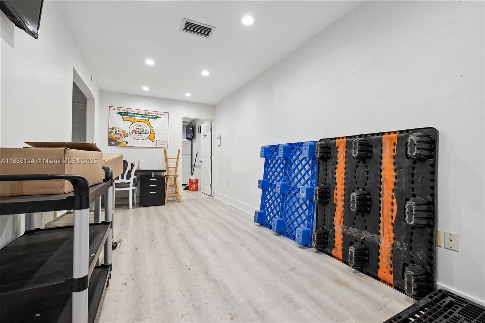 Ver detalles 2 / sq. ft. $ 2025-07-12 0 foto