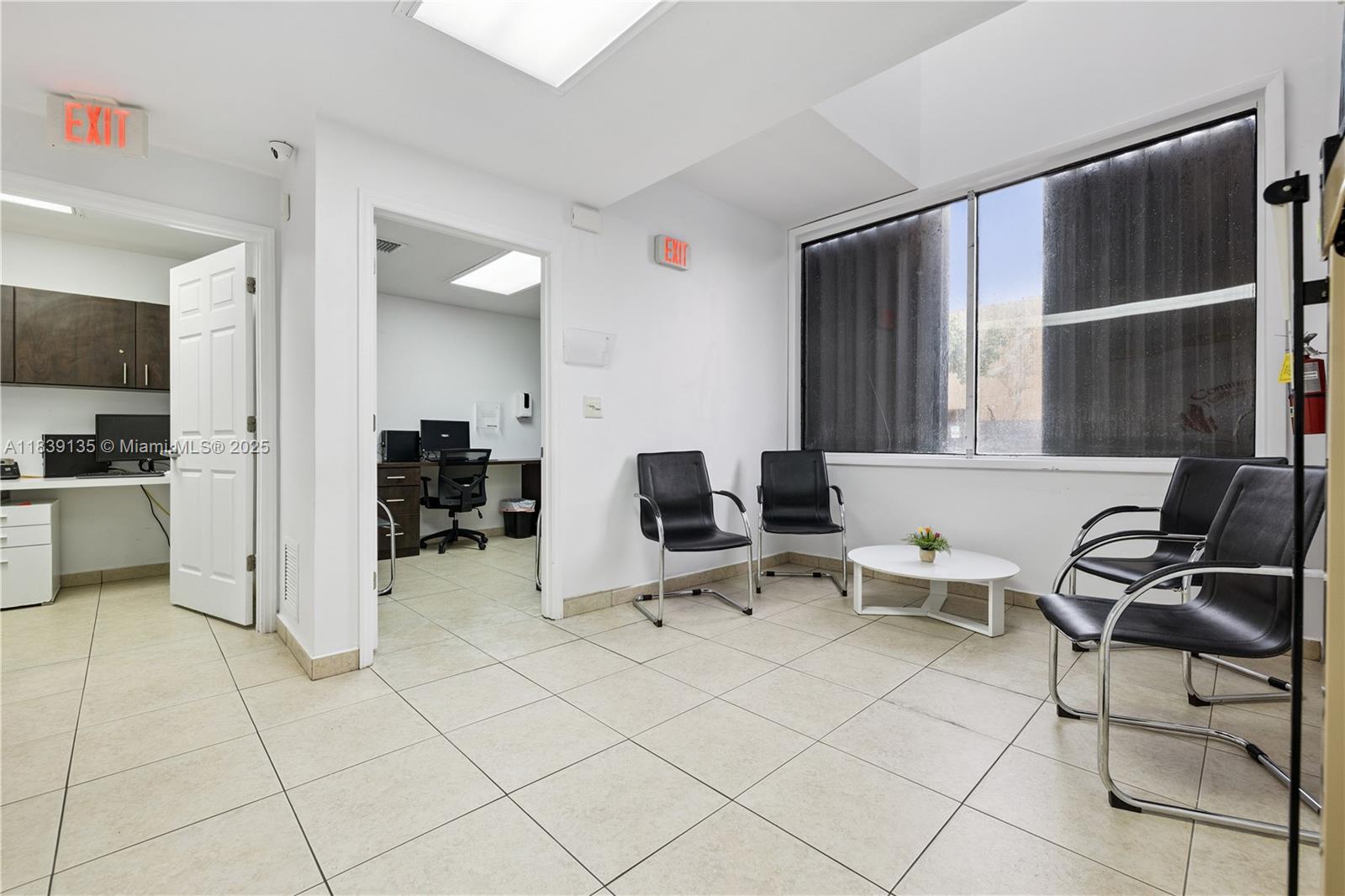 Ver detalles 4 / sq. ft. $ 2025-07-12 0 foto