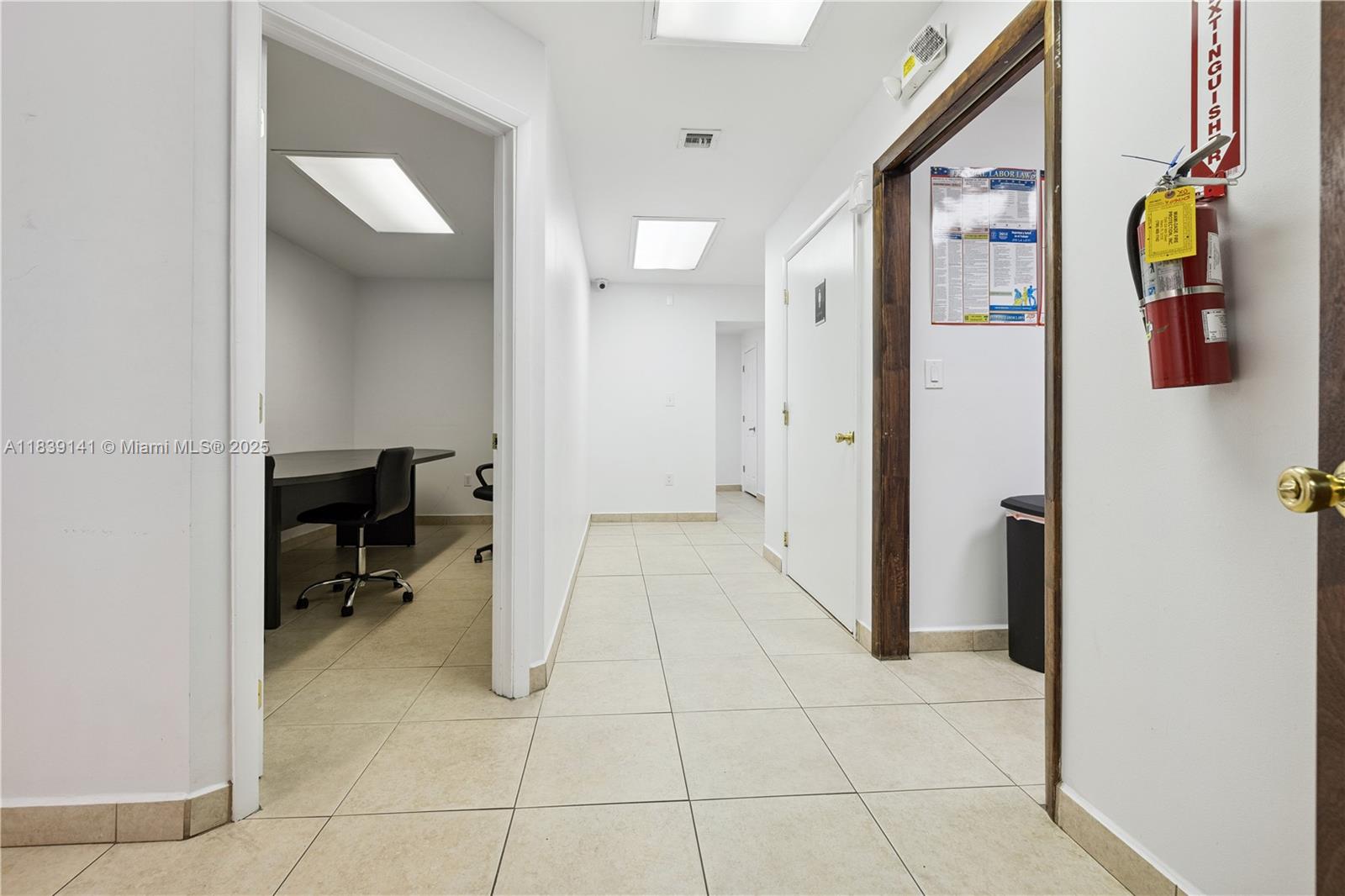 See details 9 / sq. ft. $ 2025-07-12 0 Photo