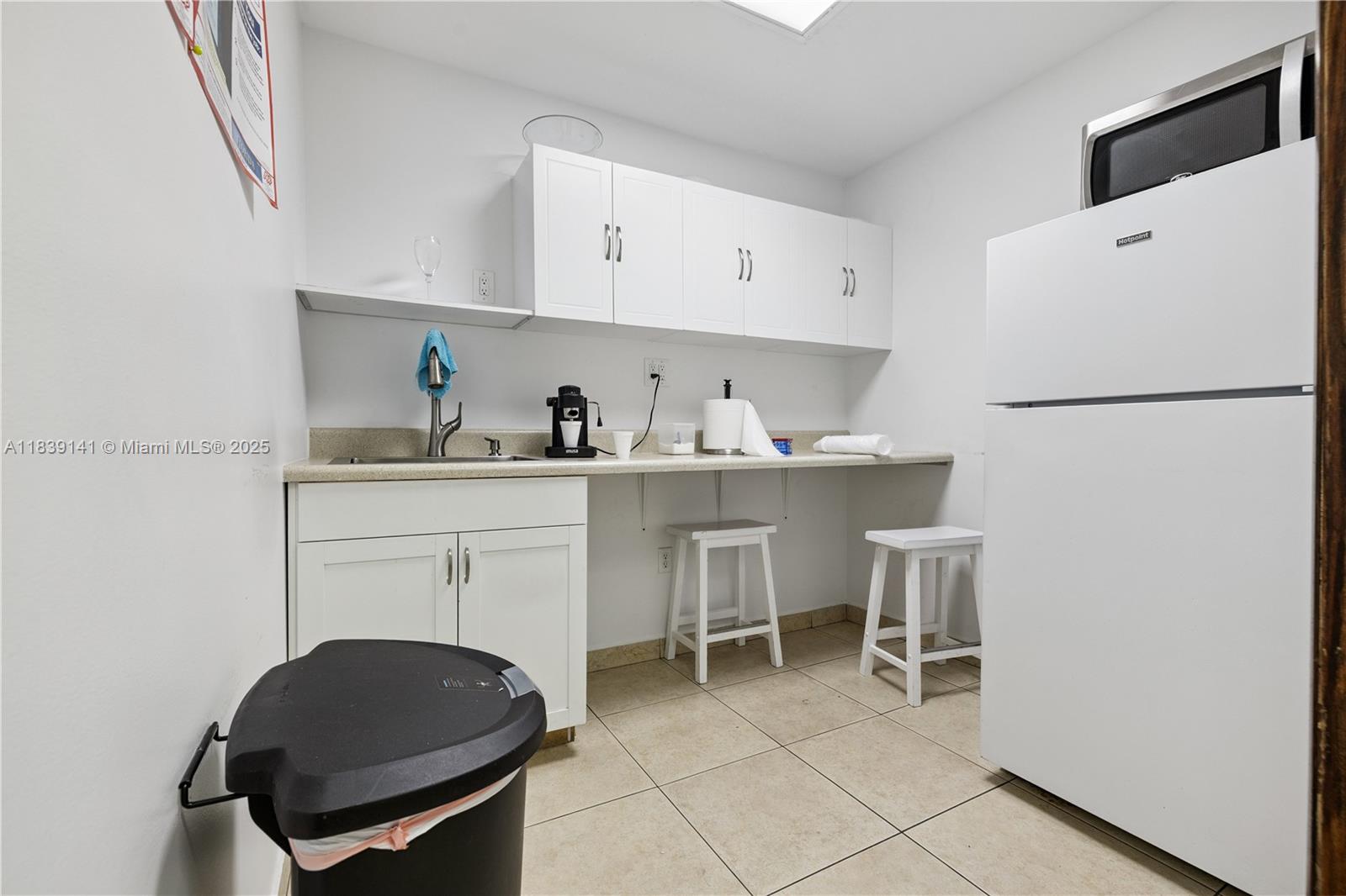 See details 9 / sq. ft. $ 2025-07-12 0 Photo