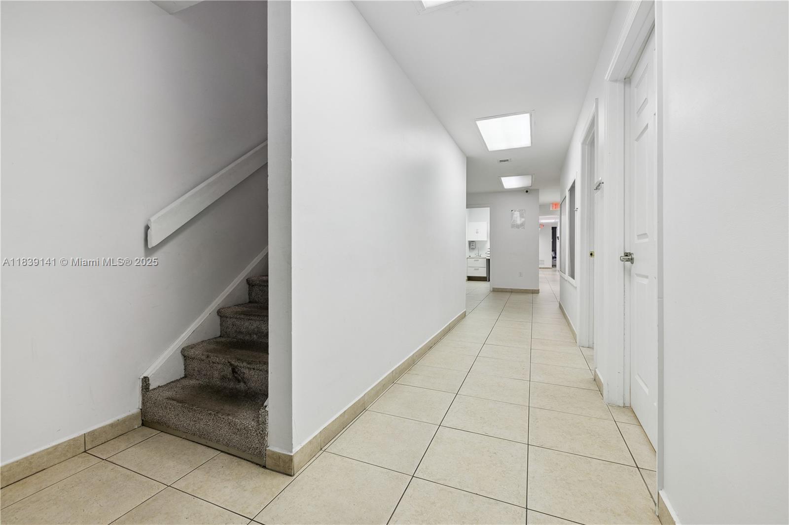 See details 9 / sq. ft. $ 2025-07-12 0 Photo