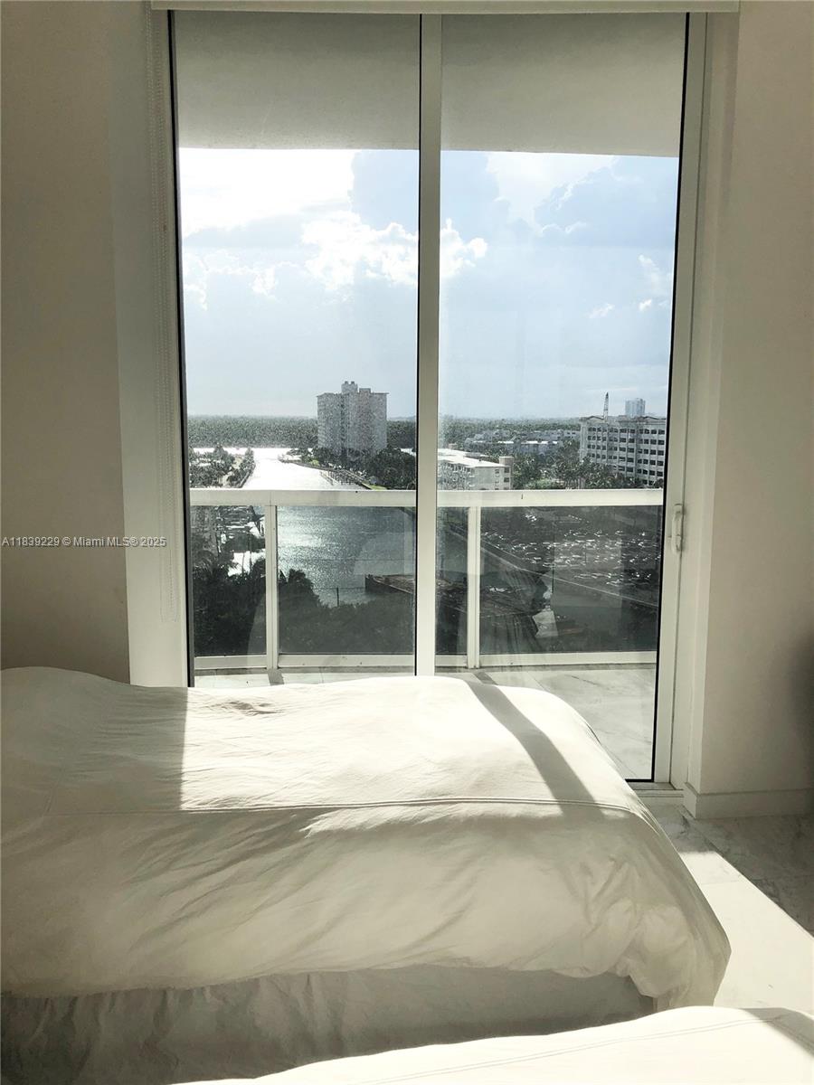 See details 805 2 / 2 1463 sq. ft. $ 2025-07-12 0 Photo