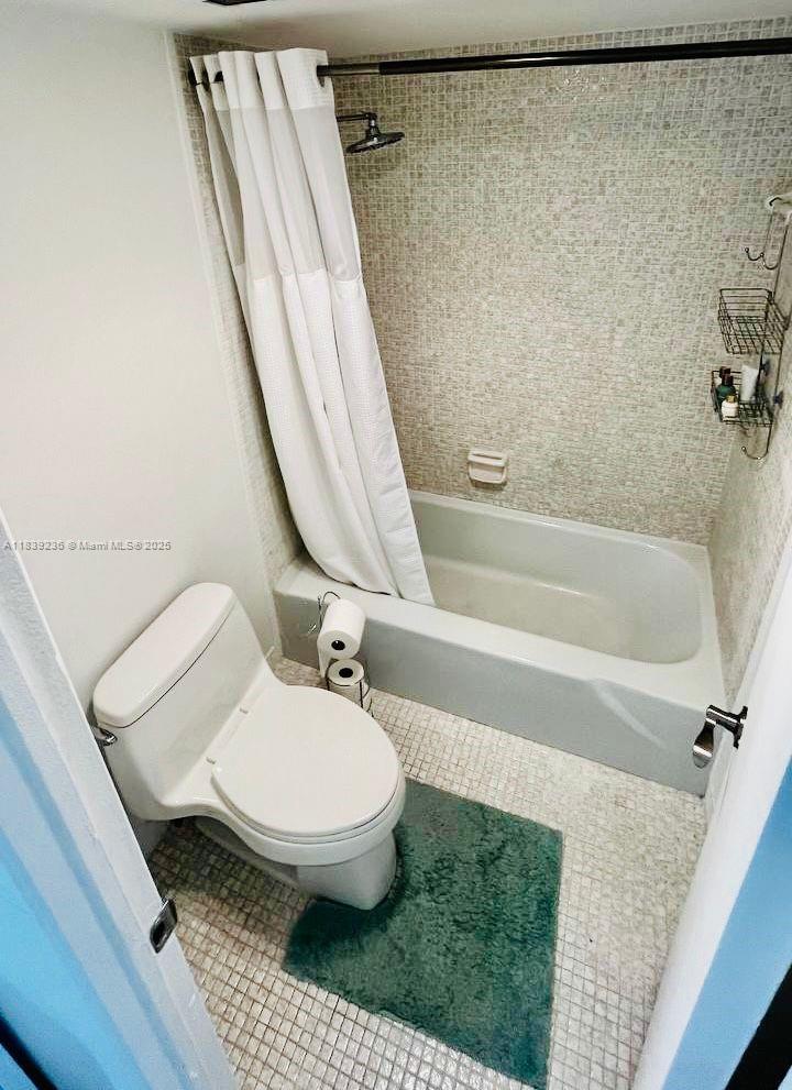 Ver detalles 1228 1 / 2 762 sq. ft. $ 2025-08-07 0 foto