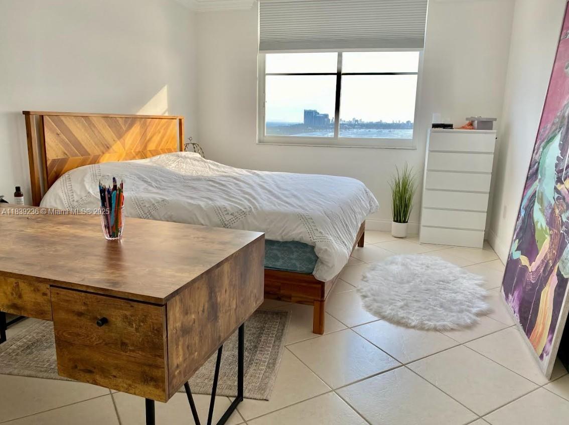 Ver detalles 1228 1 / 2 762 sq. ft. $ 2025-08-07 0 foto