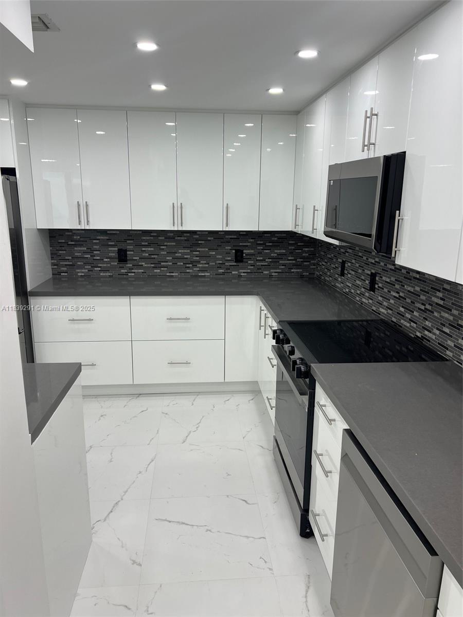 Photo of 9801 Collins Ave #15X, Bal Harbour, Florida, 33154 -