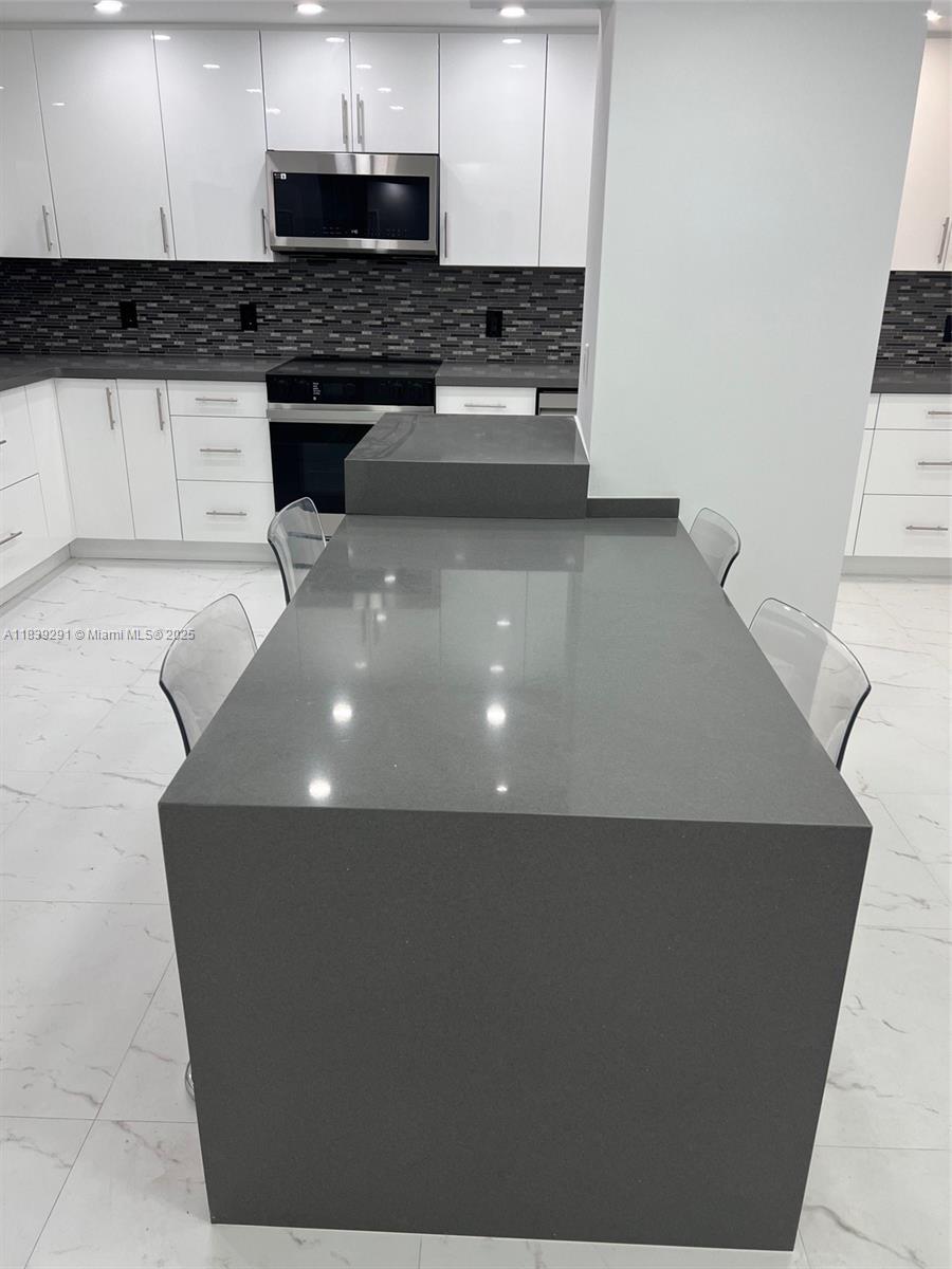 Photo of 9801 Collins Ave #15X, Bal Harbour, Florida, 33154 -