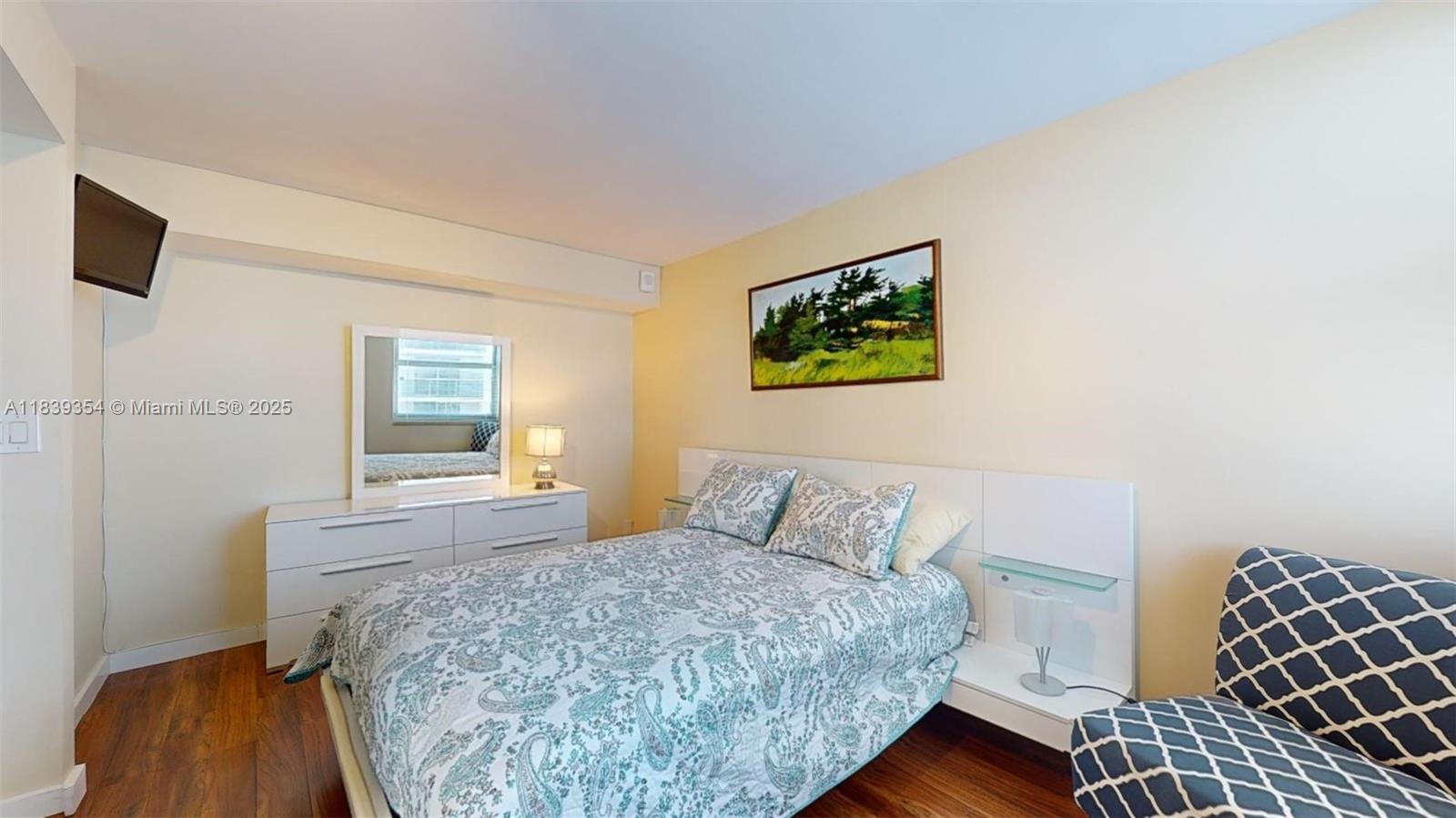 Photo of 1912 Ocean Dr  #12C, Hallandale Beach, Florida, 33009 - 