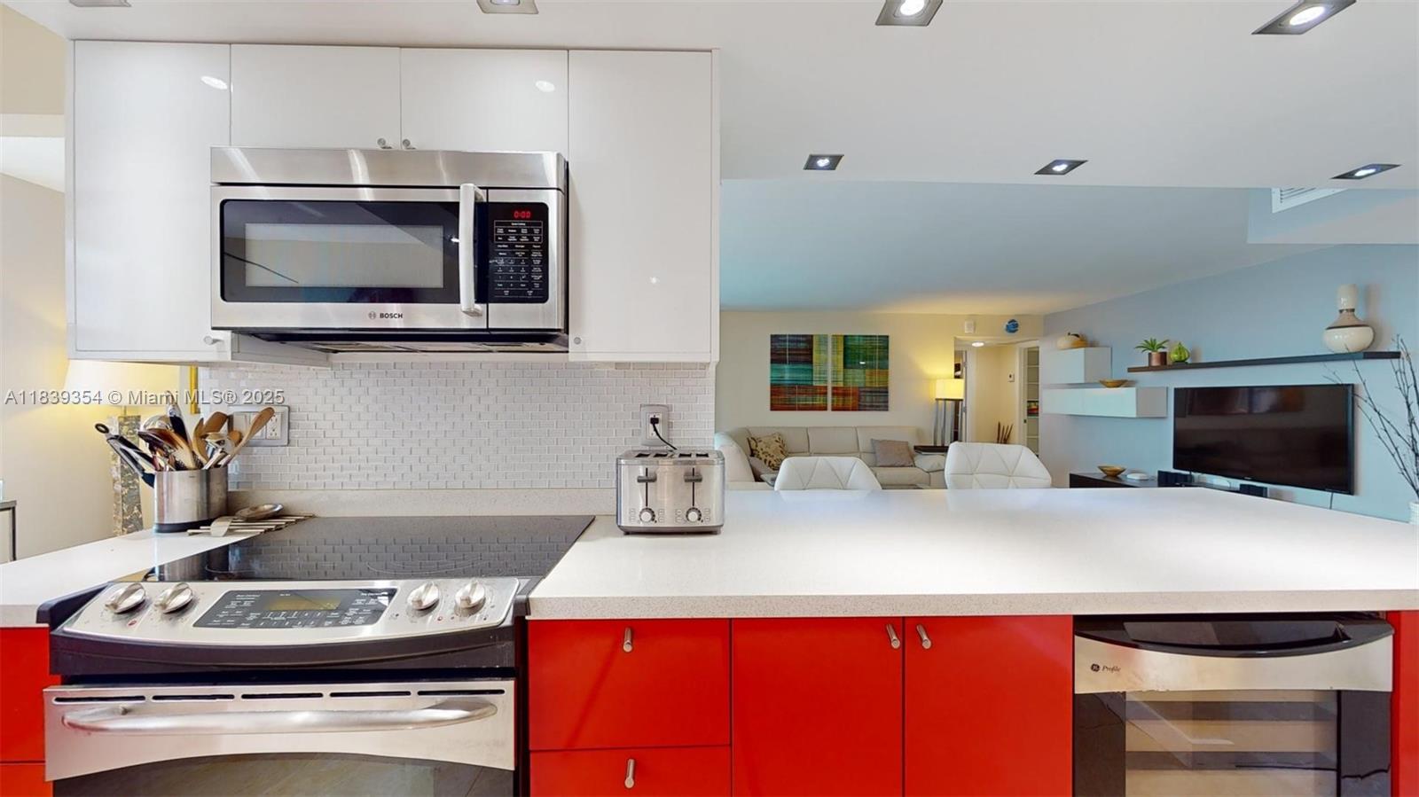 Photo of 1912 Ocean Dr  #12C, Hallandale Beach, Florida, 33009 - 