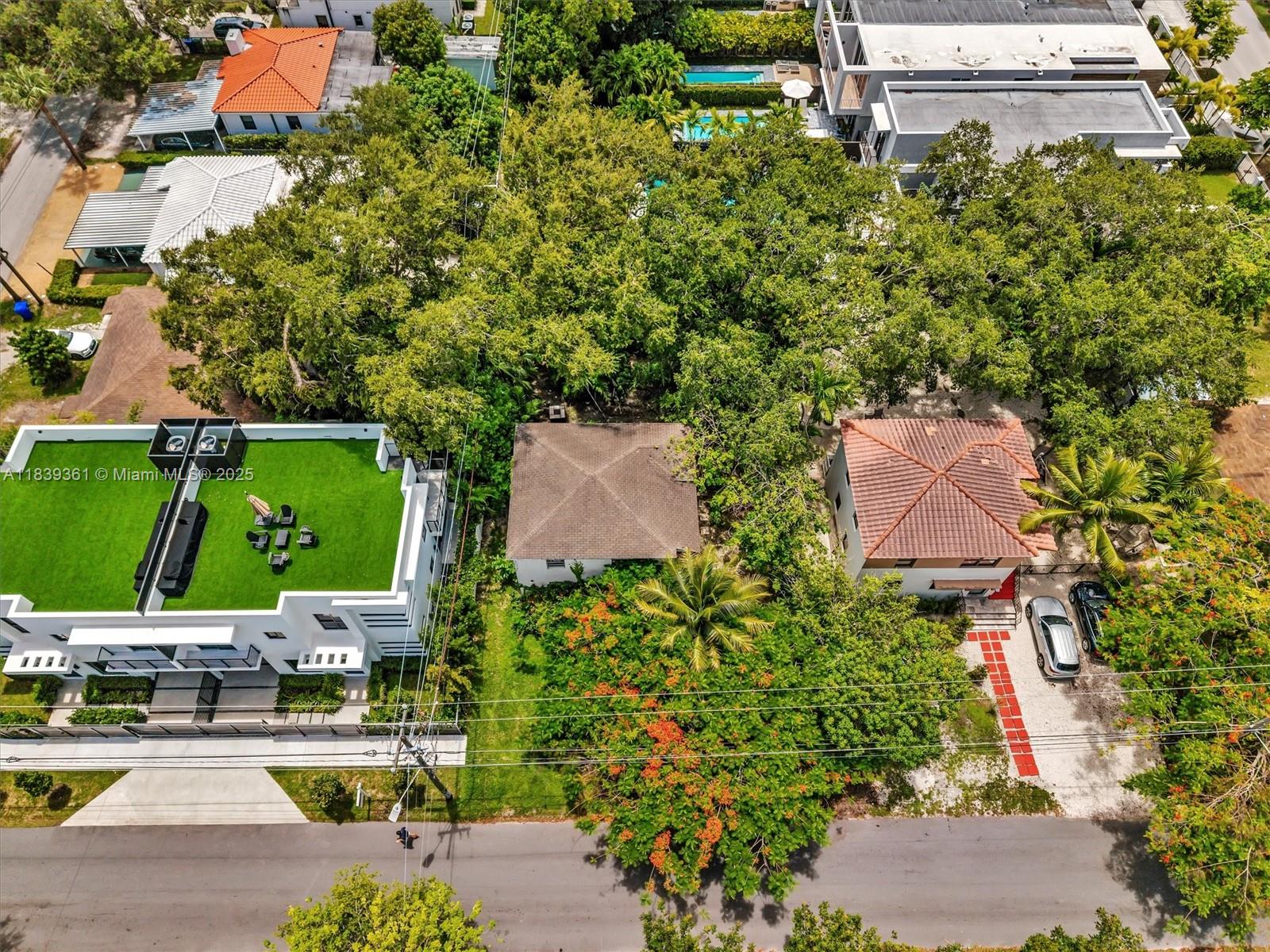 Ver detalles / 1492 sq. ft. $ 2025-07-12 0 foto
