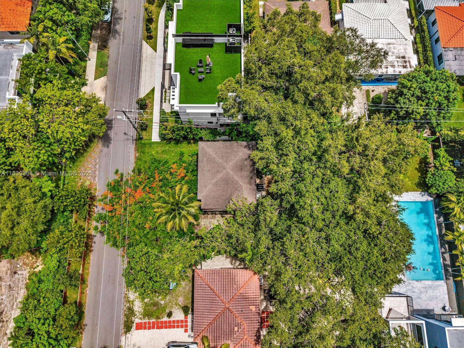 Ver detalles / 1492 sq. ft. $ 2025-07-12 0 foto