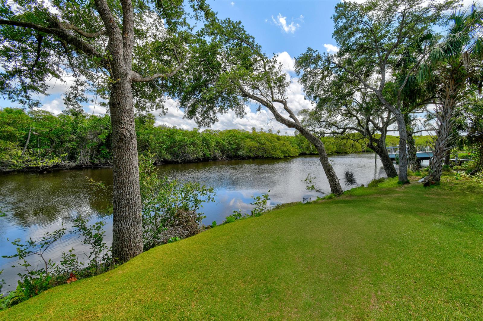 See details / 0 sq. ft. $ 2026-05-15 0 Photo
