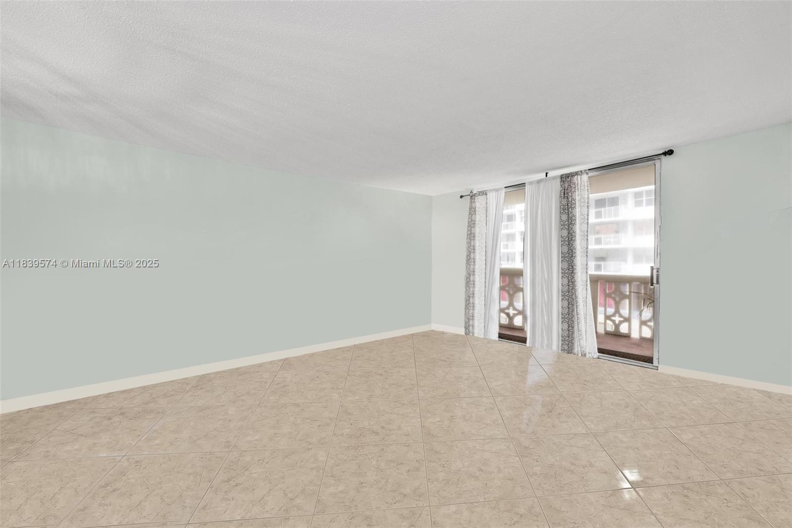 Photo of 1825 Ocean Dr #204, Hallandale Beach, Florida, 33009 -