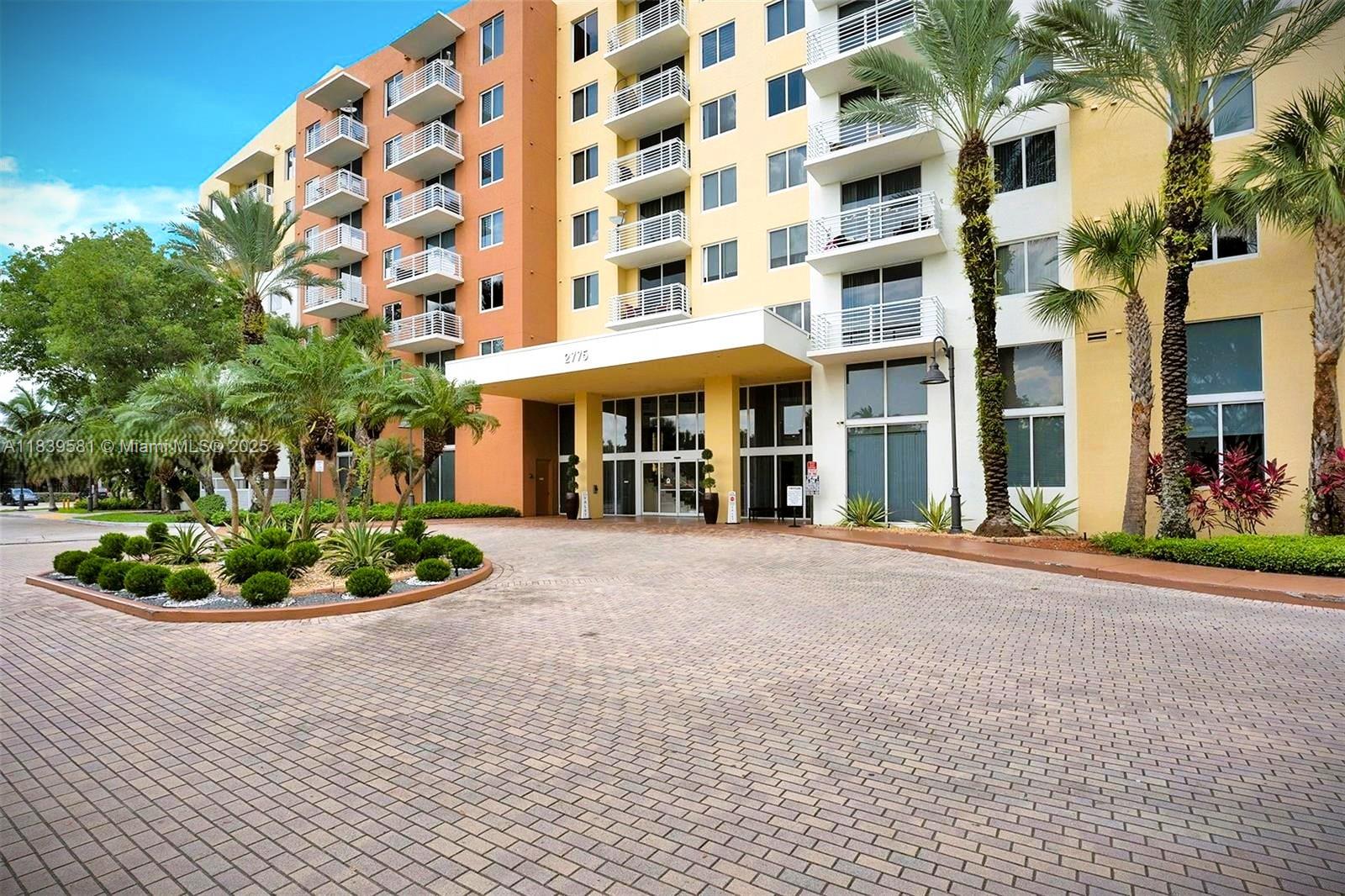 Photo of 2775 187th St #PH10, Aventura, Florida, 33180 - The Venture West - 2775 NE 187th Street Entrance