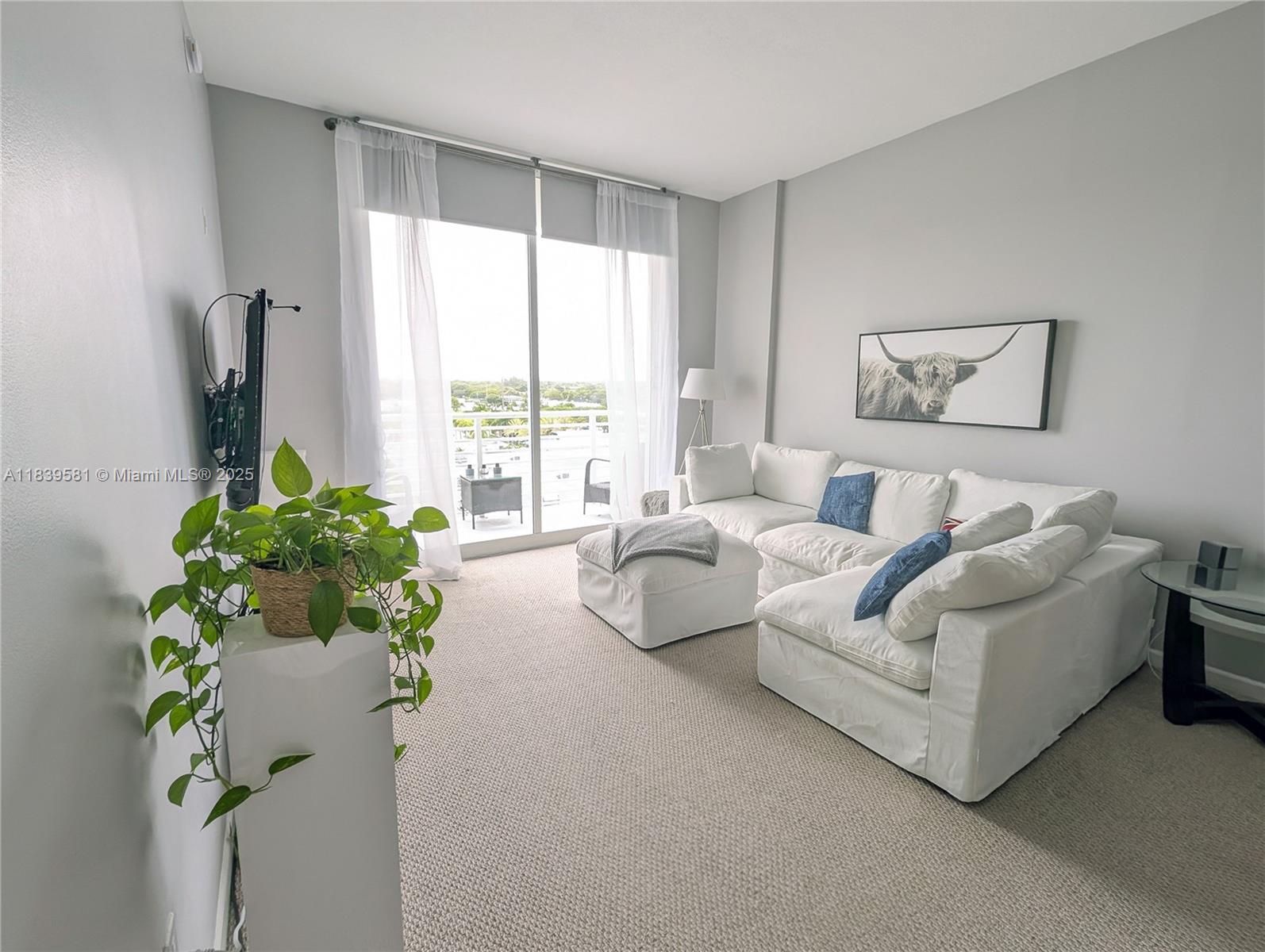 Photo of 2775 187th St  #PH10, Aventura, Florida, 33180 - 