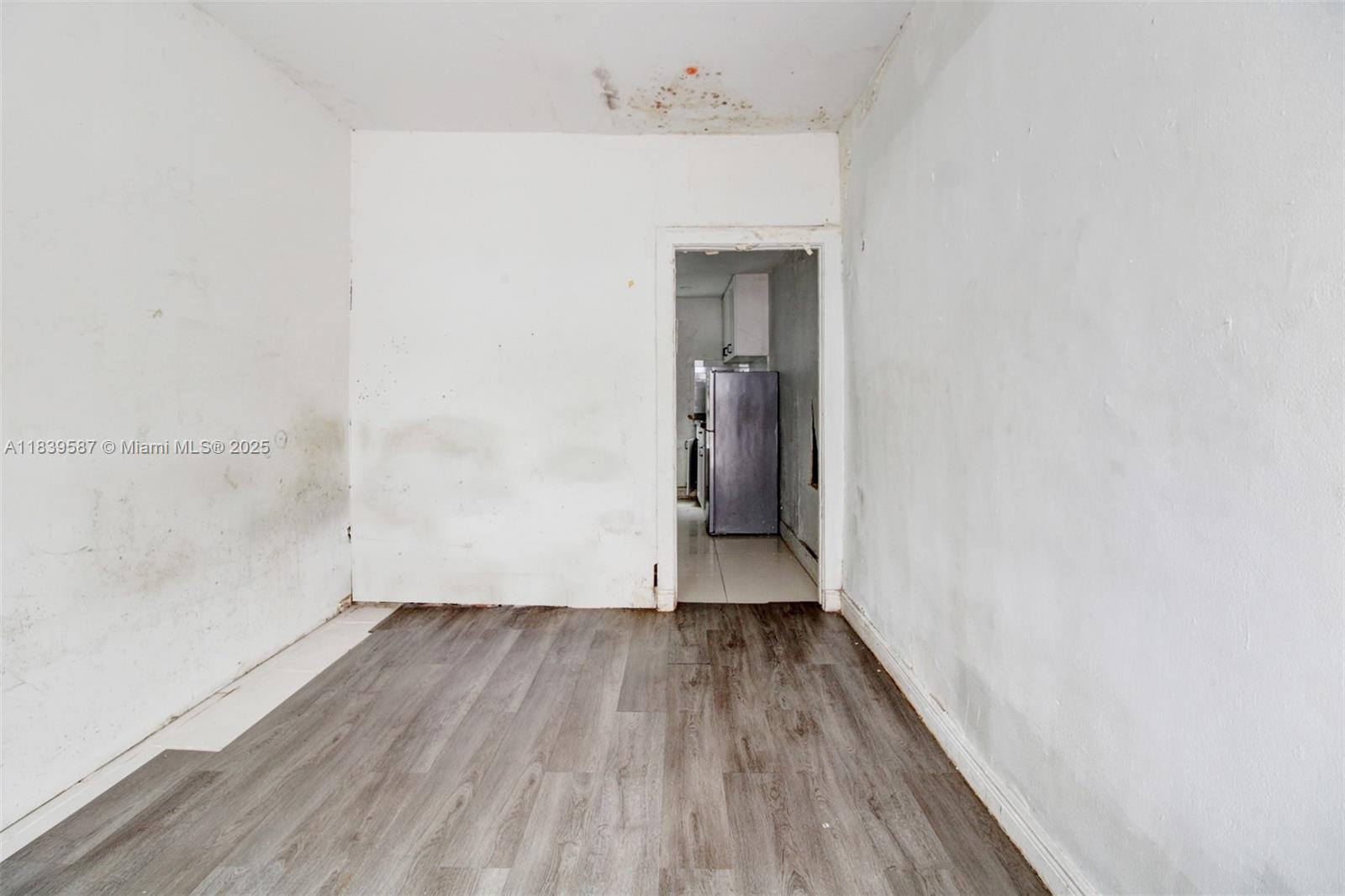See details / 2148 sq. ft. $ 2025-07-13 0 Photo