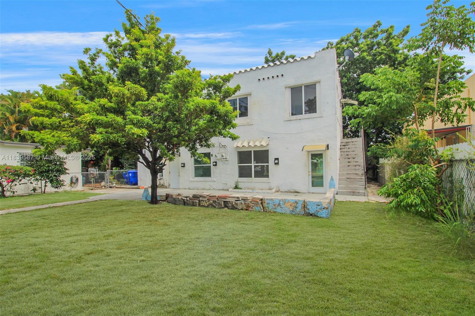 See details / 2148 sq. ft. $ 2025-07-13 0 Photo