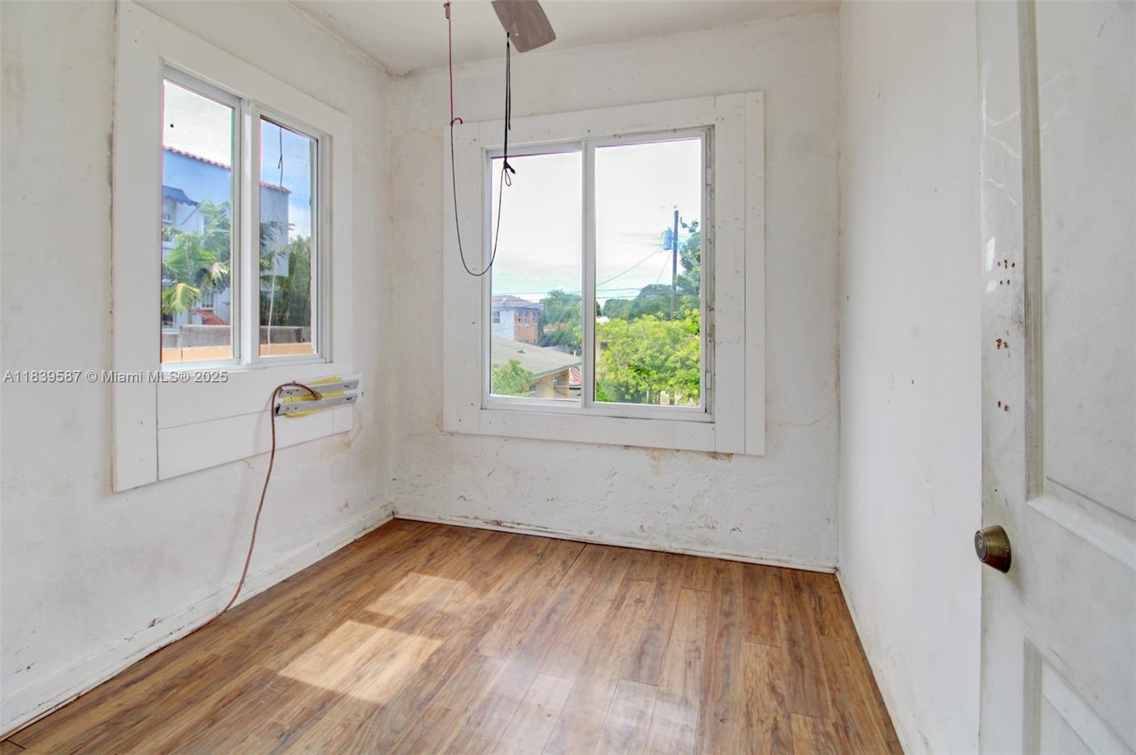 See details / 2148 sq. ft. $ 2025-07-13 0 Photo