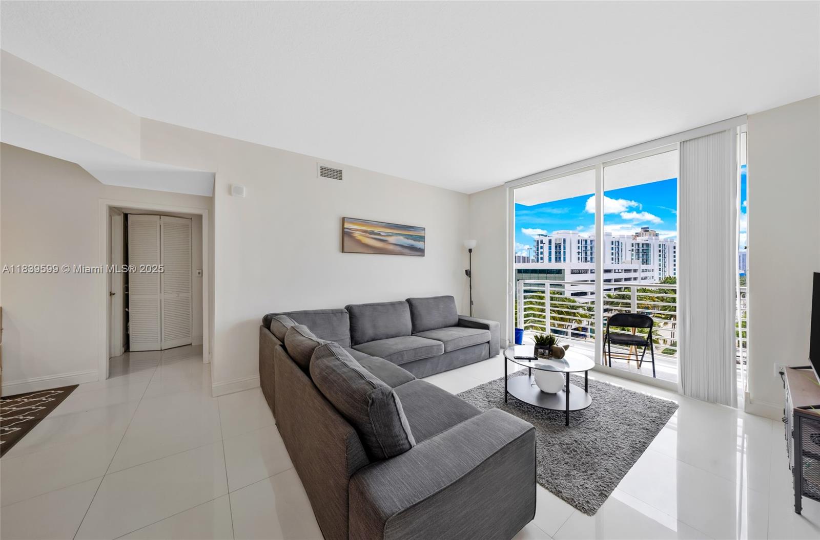 Photo of 18800 29th Ave  #712, Aventura, Florida, 33180 - 
