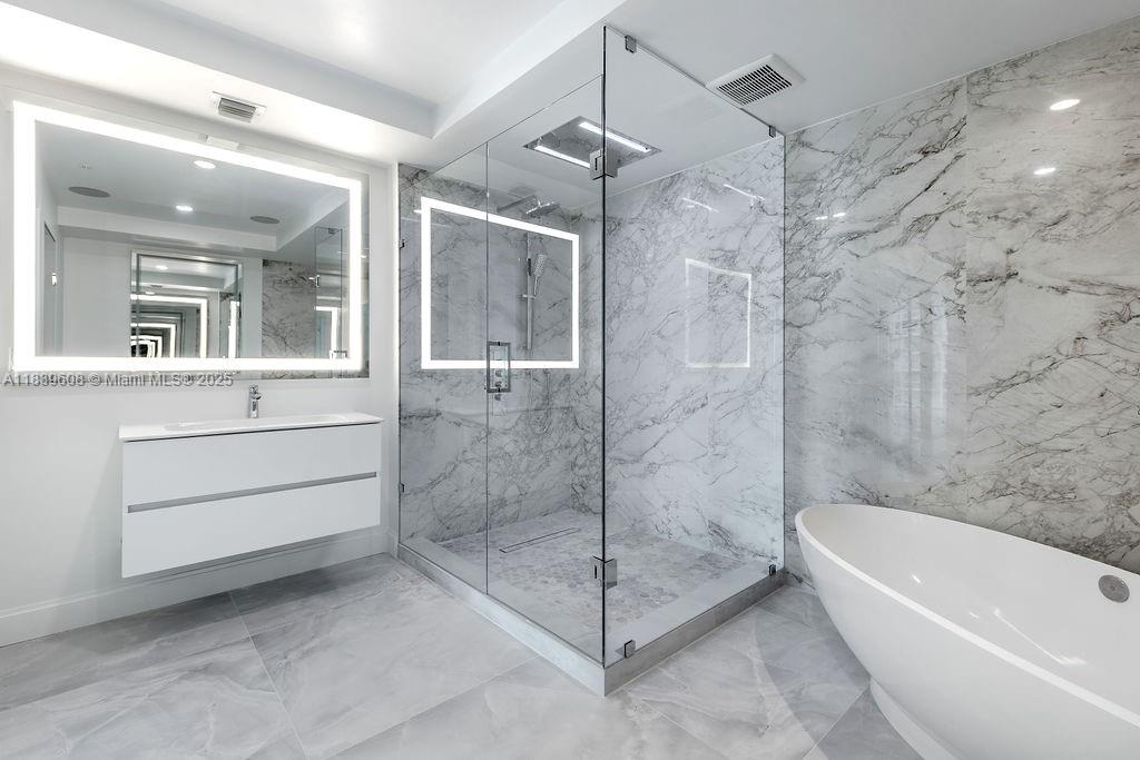 See details 4-1808 3 / 4 1892 sq. ft. $ 2025-07-13 0 Photo