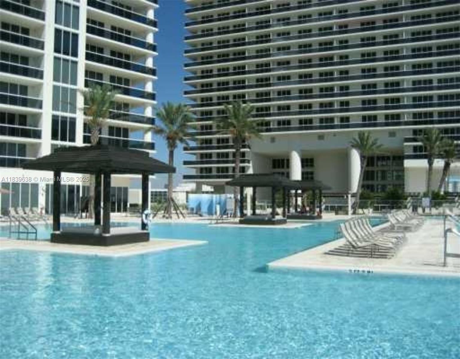 See details 4407 1 / 1 871 sq. ft. $ 2025-07-14 0 Photo