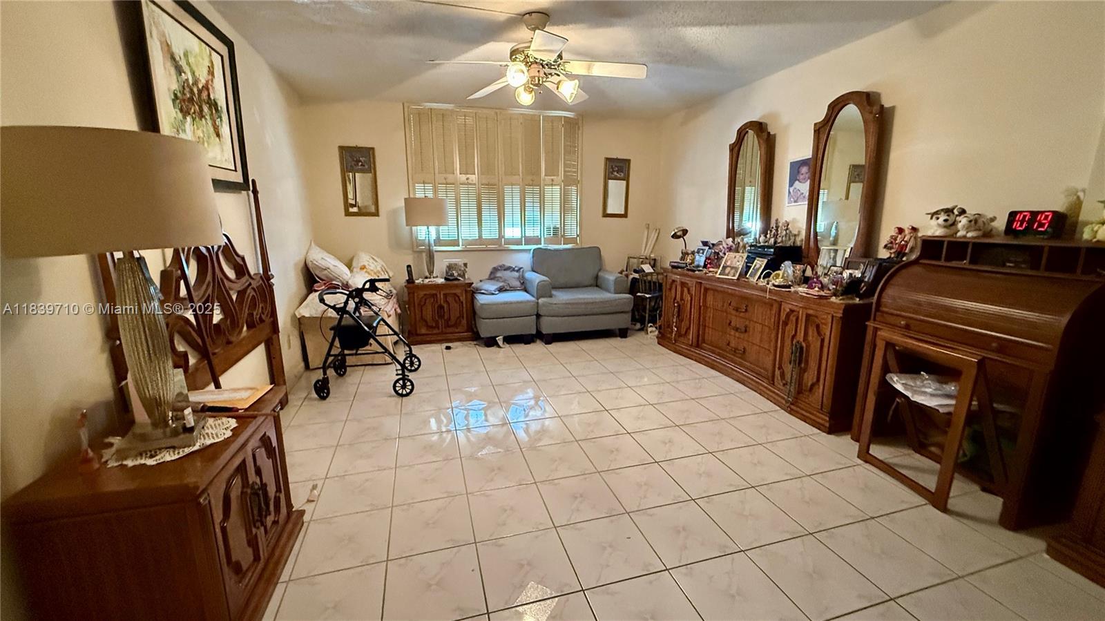 Photo of 1849 Ocean Dr  #507, Hallandale Beach, Florida, 33009 - 