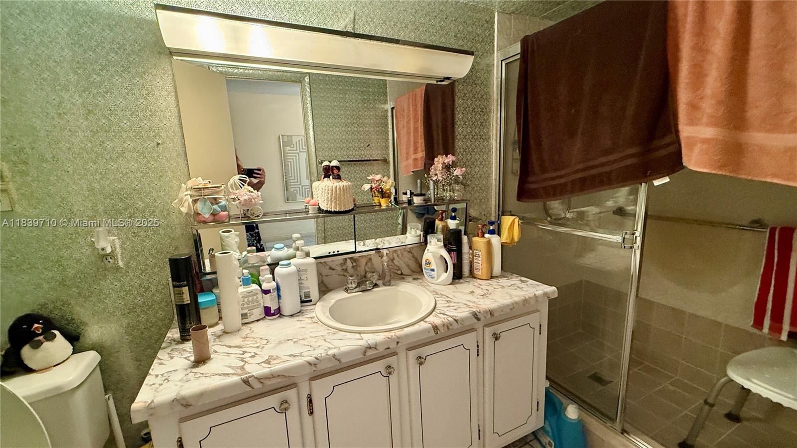 Photo of 1849 Ocean Dr  #507, Hallandale Beach, Florida, 33009 - 