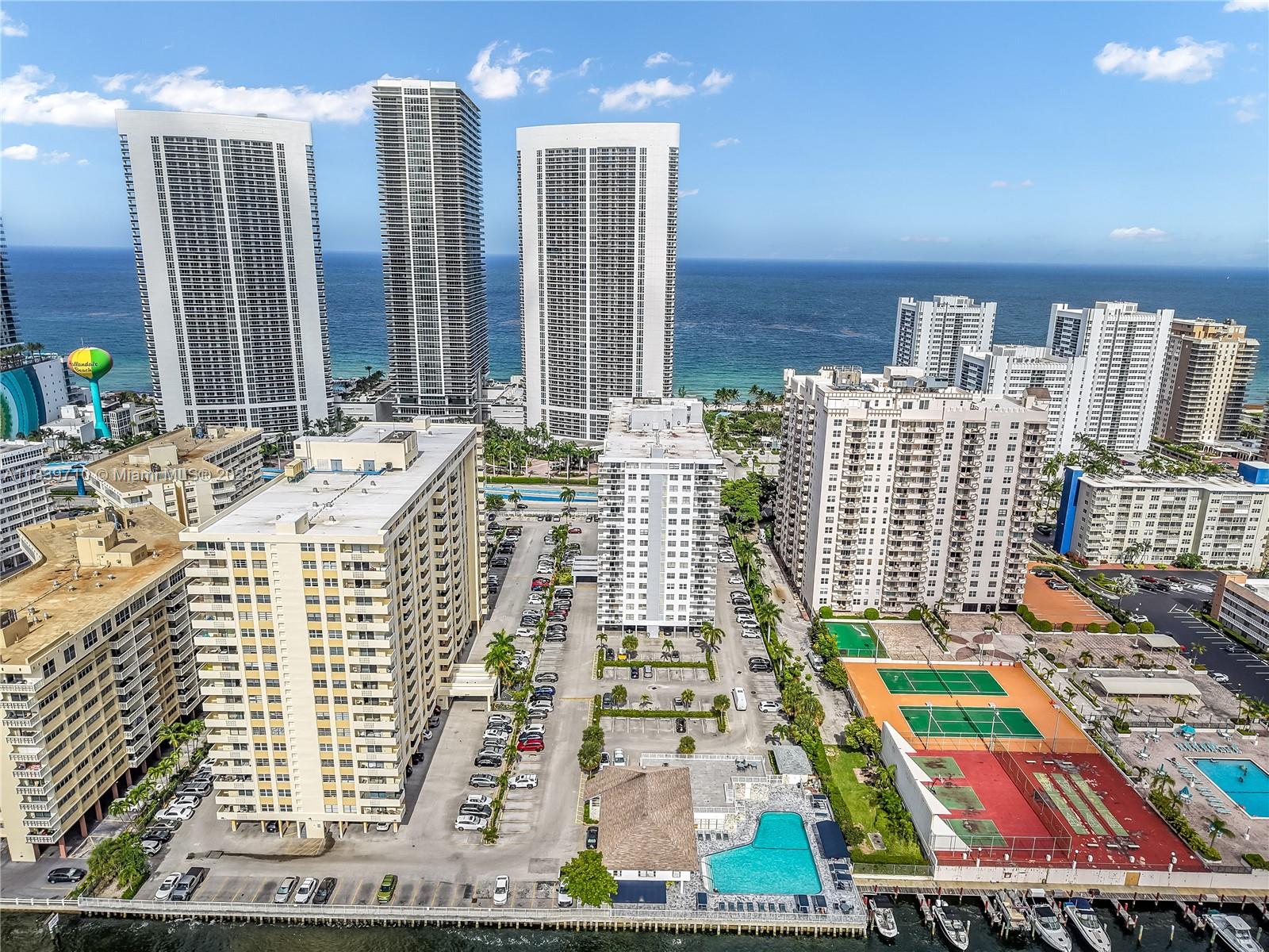 Photo of 1849 Ocean Dr #507, Hallandale Beach, Florida, 33009 -