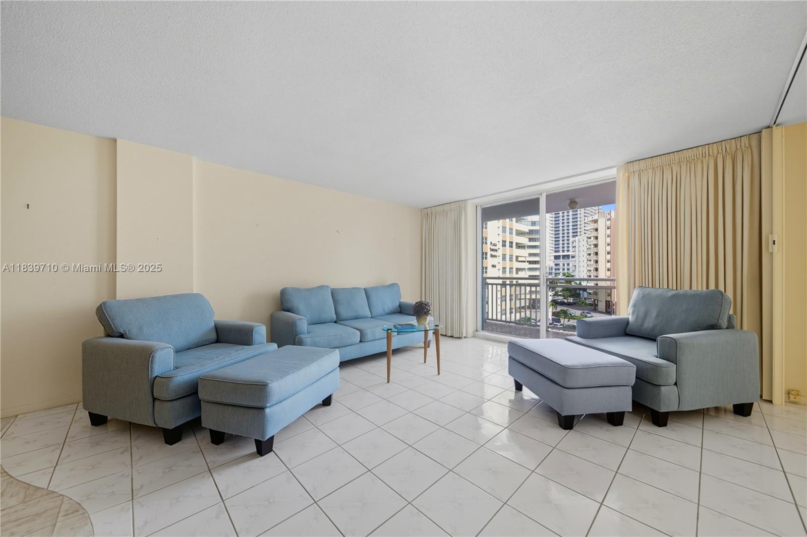 Photo of 1849 Ocean Dr  #507, Hallandale Beach, Florida, 33009 - 