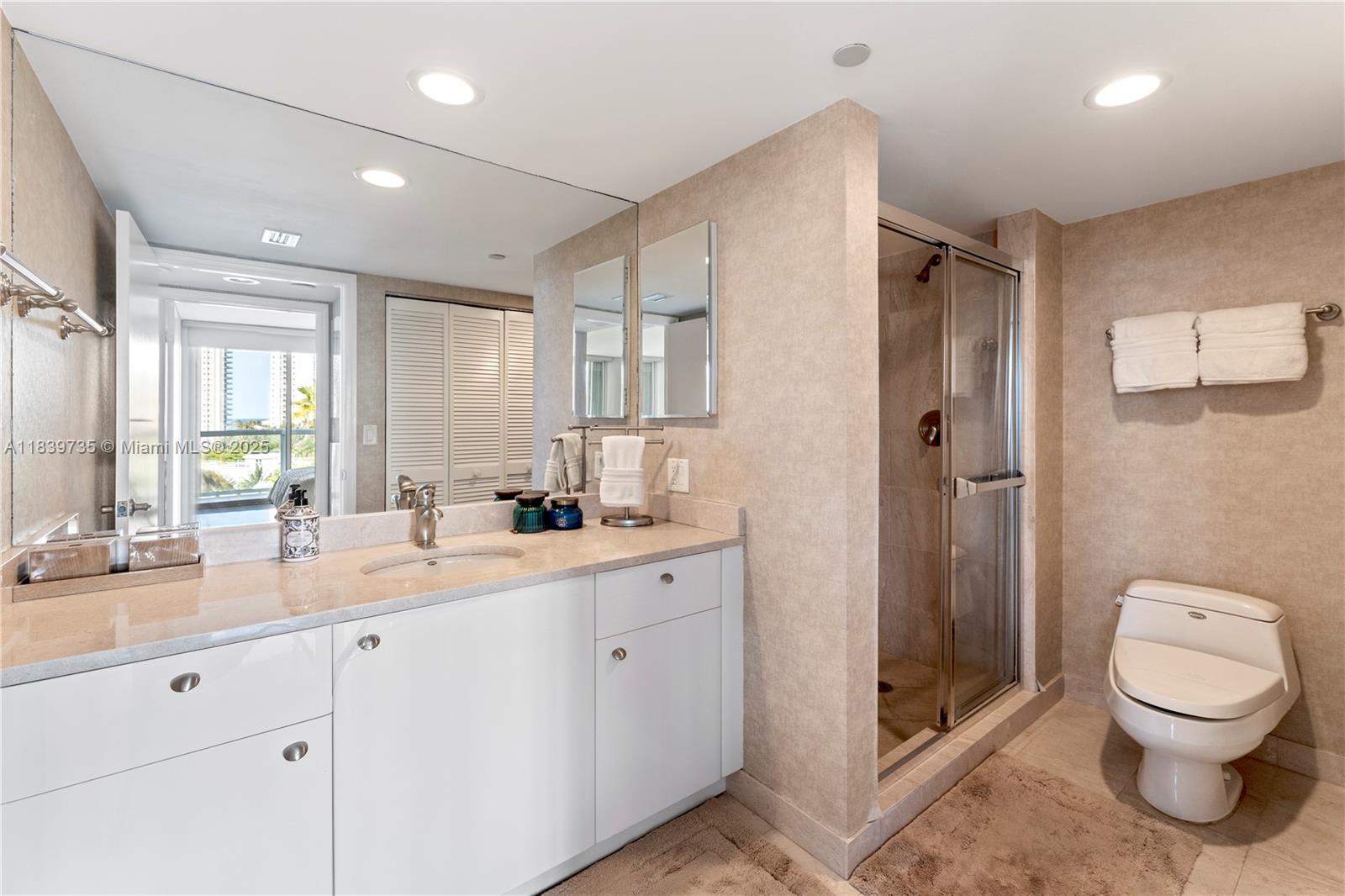 Photo of 16500 Collins Ave  #653, Sunny Isles Beach, Florida, 33160 - 