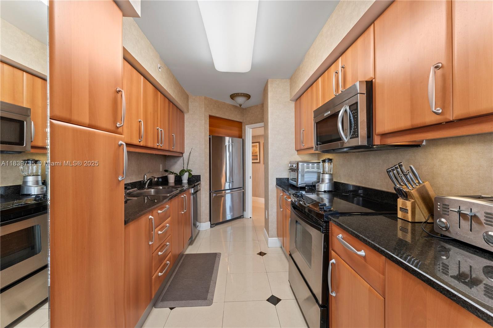 Photo of 16500 Collins Ave  #653, Sunny Isles Beach, Florida, 33160 - 