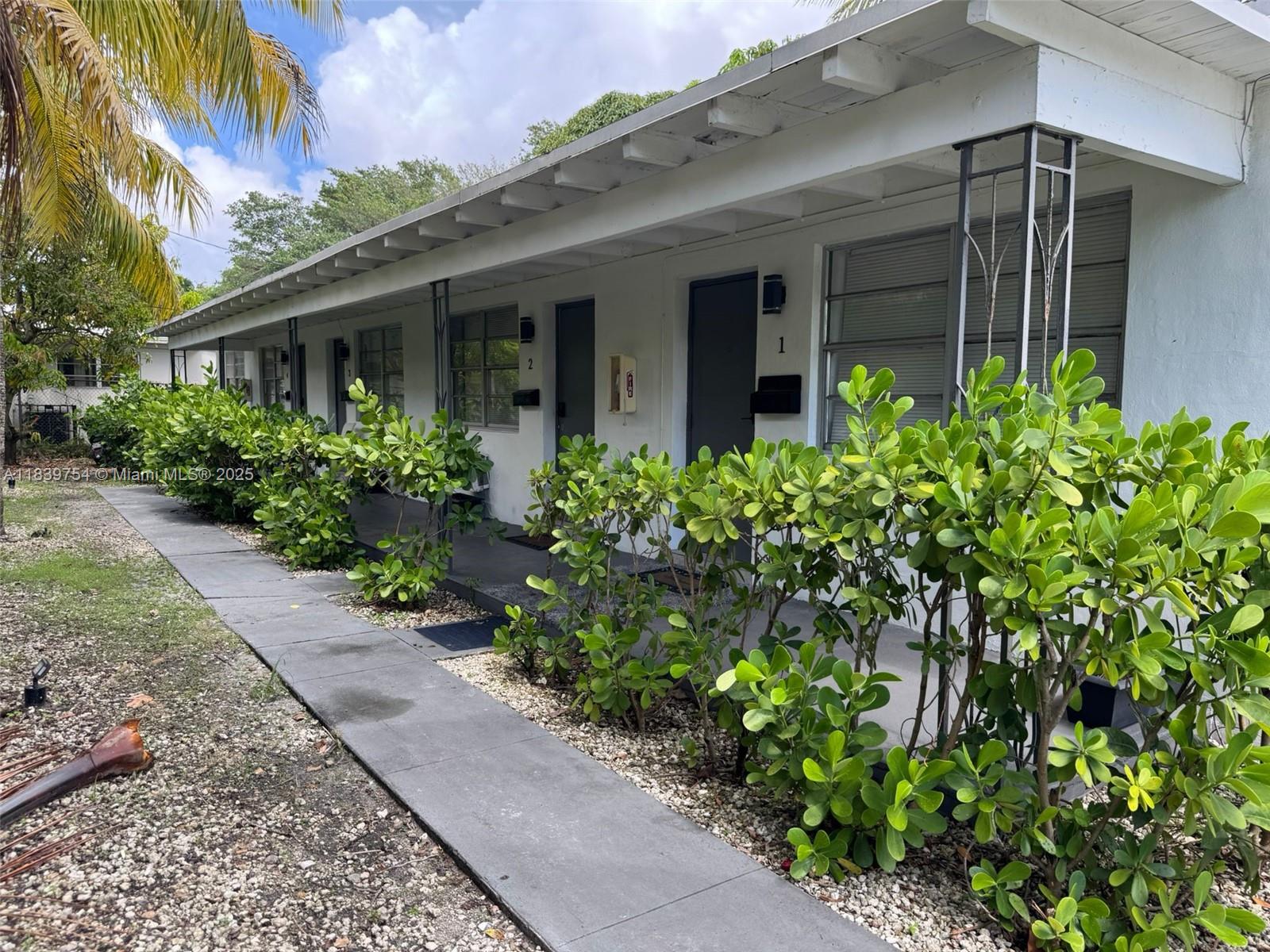 See details / sq. ft. $ 2025-07-14 0 Photo