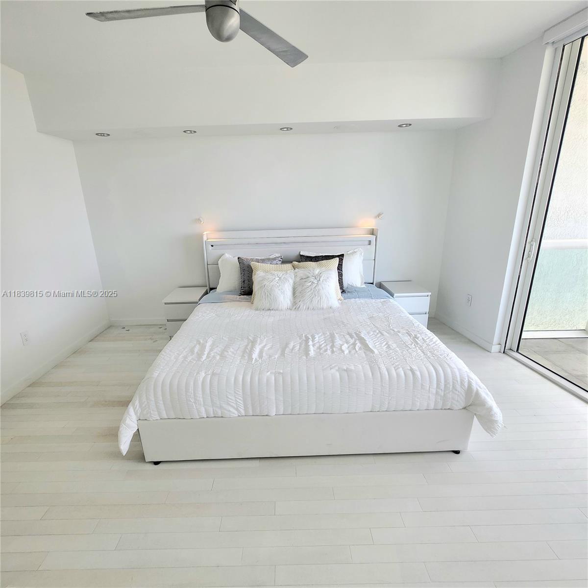 Photo of 450 Alton Rd  #1606, Miami Beach, Florida, 33139 - 