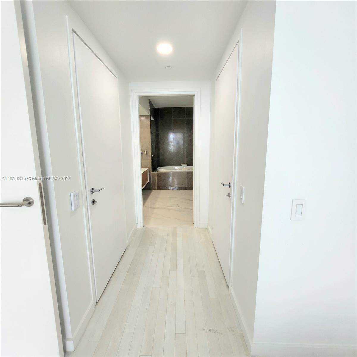 Photo of 450 Alton Rd  #1606, Miami Beach, Florida, 33139 - 