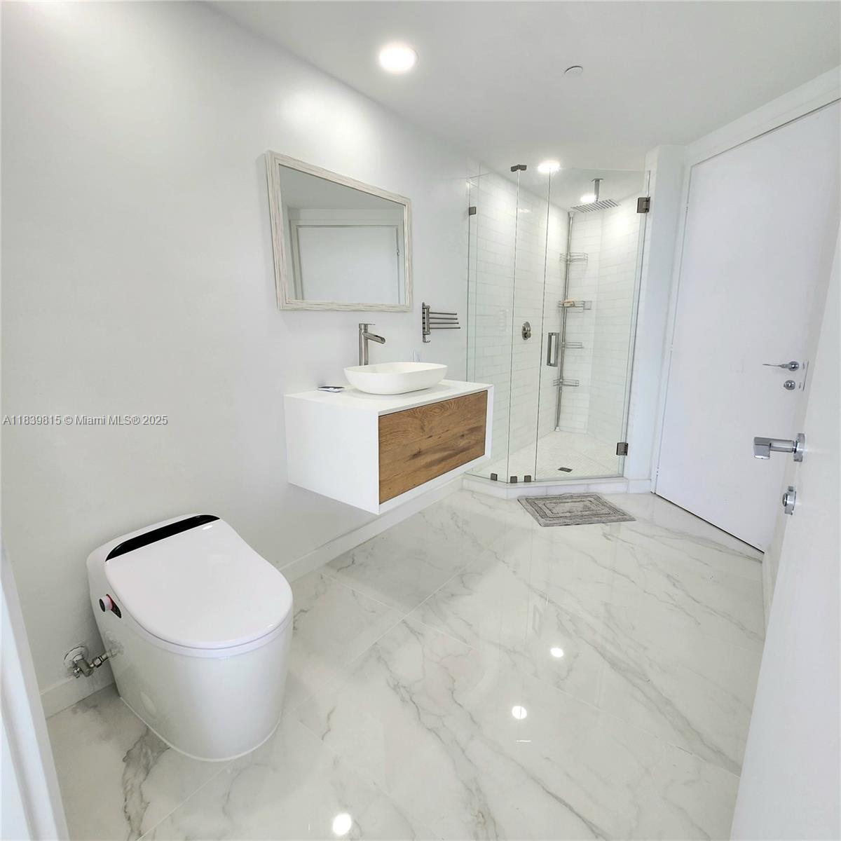 Photo of 450 Alton Rd  #1606, Miami Beach, Florida, 33139 - 