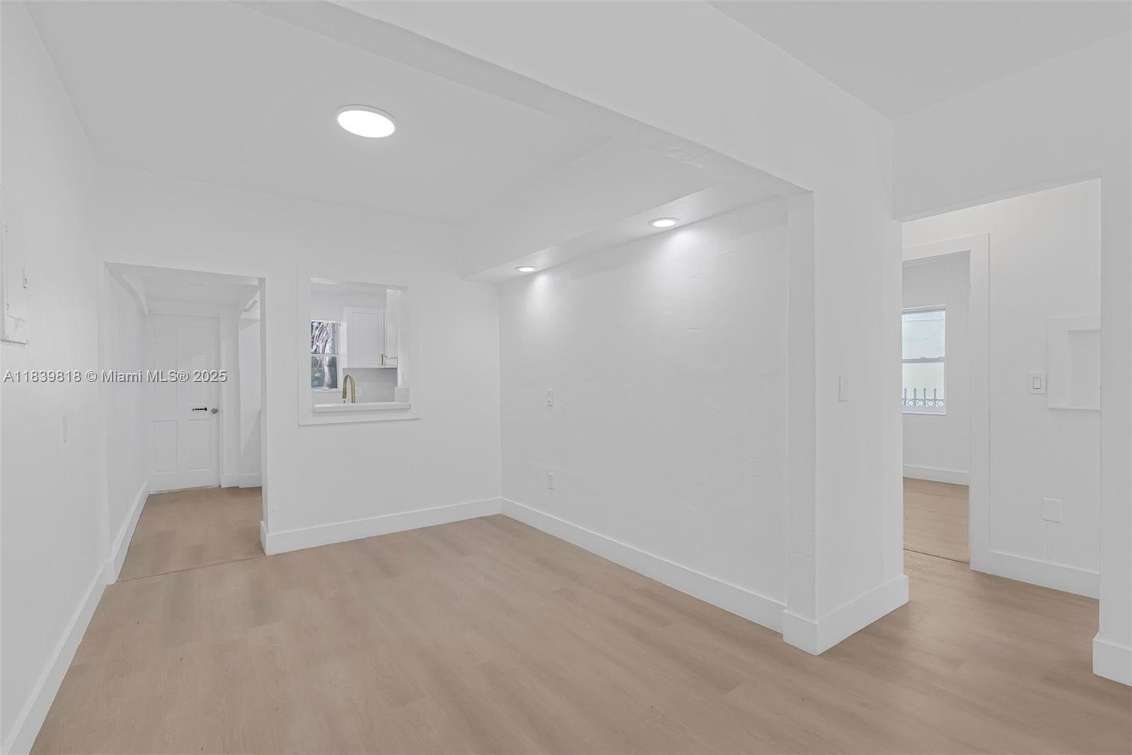 See details / 1780 sq. ft. $ 2025-07-14 0 Photo